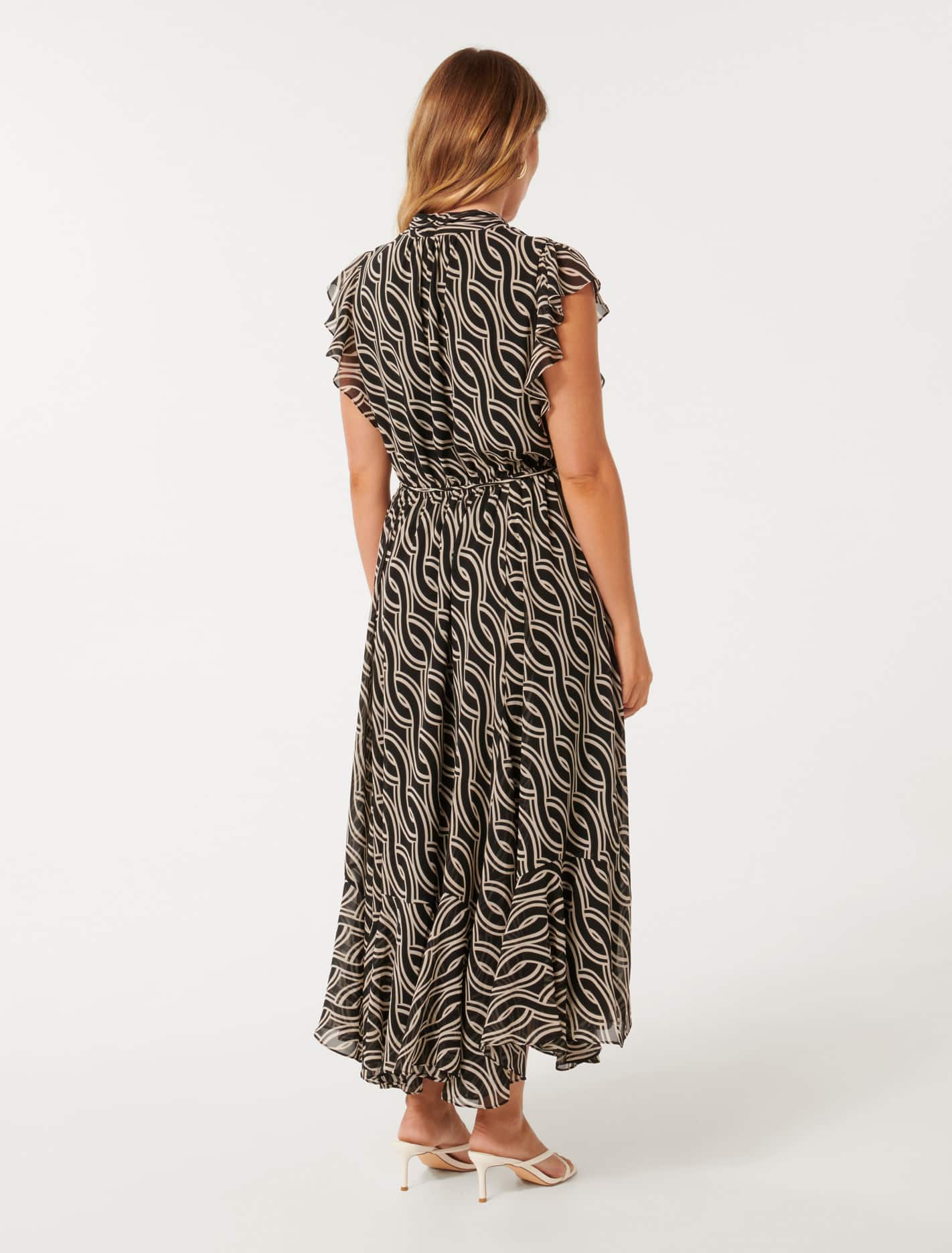 Maxine Petite Ruffle Sleeve Midi Dress 28636906 Forever New