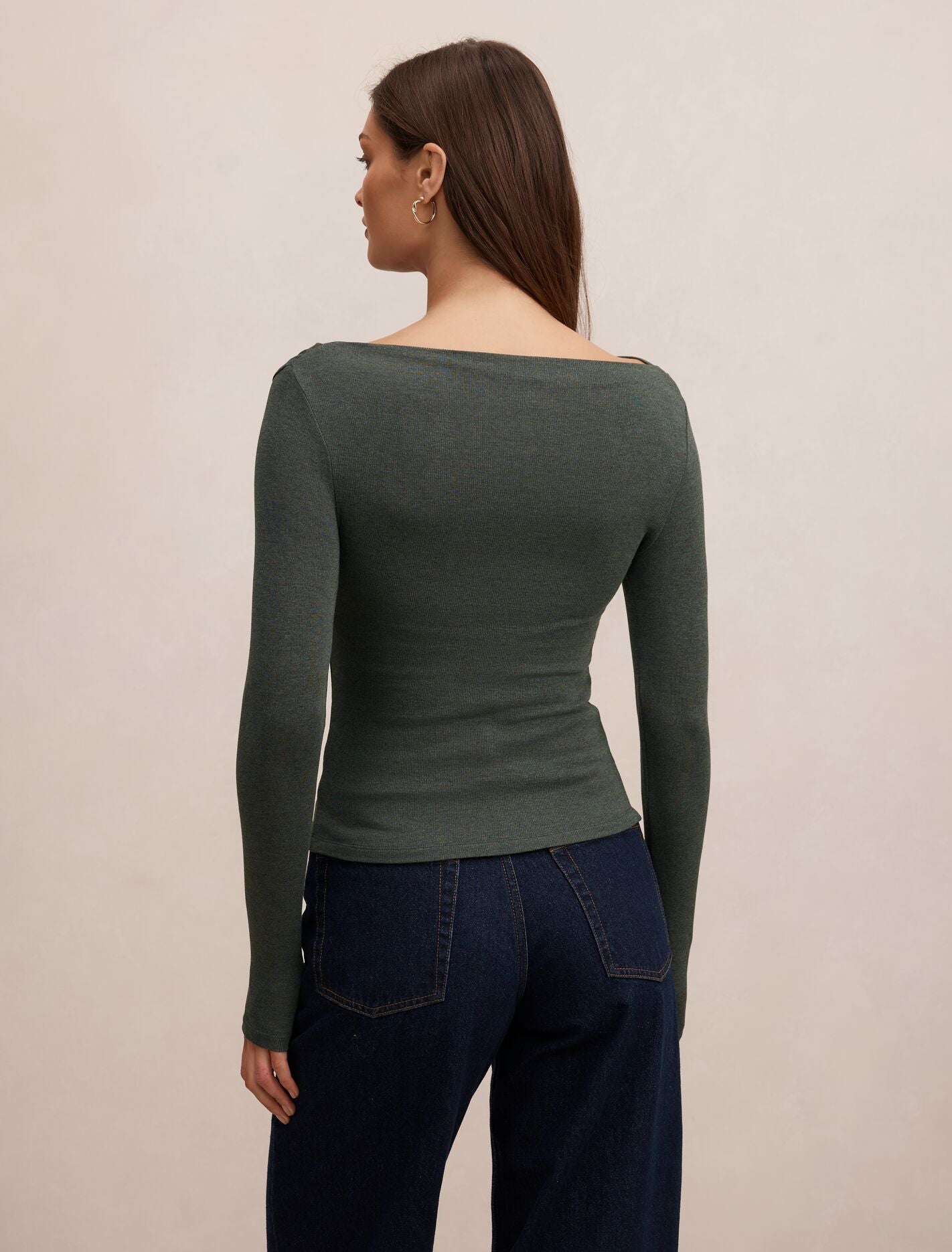 Jasmine Straight Neck Top Forever New
