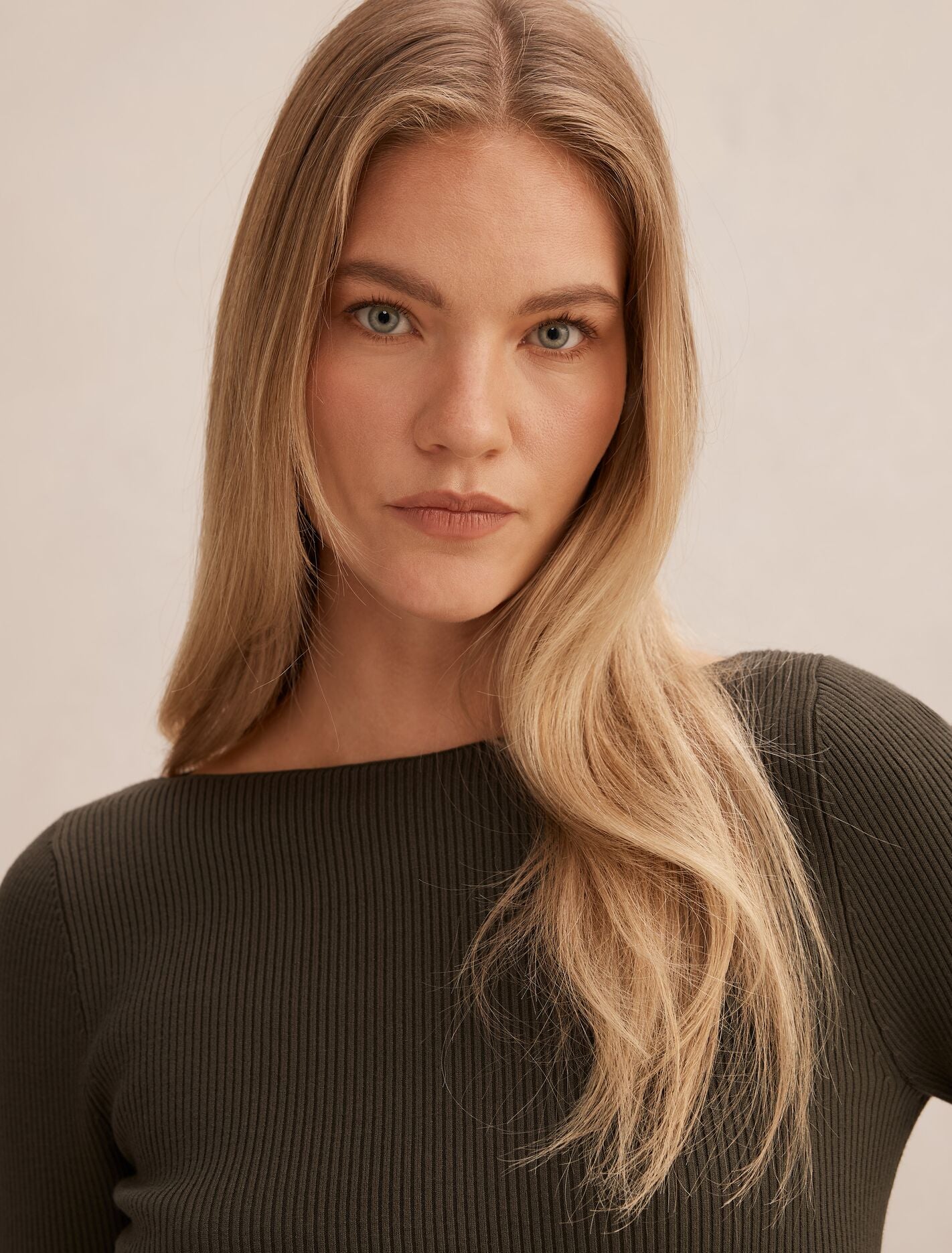 Alaia Knit Rib Top Forever New