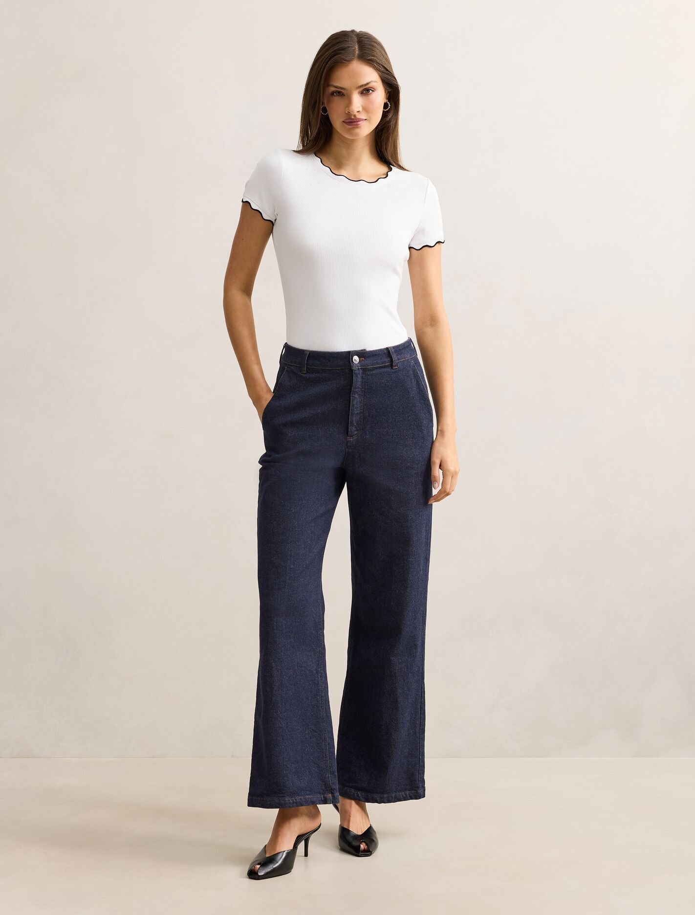 Rebecca Scallop Trim T-shirt Forever New