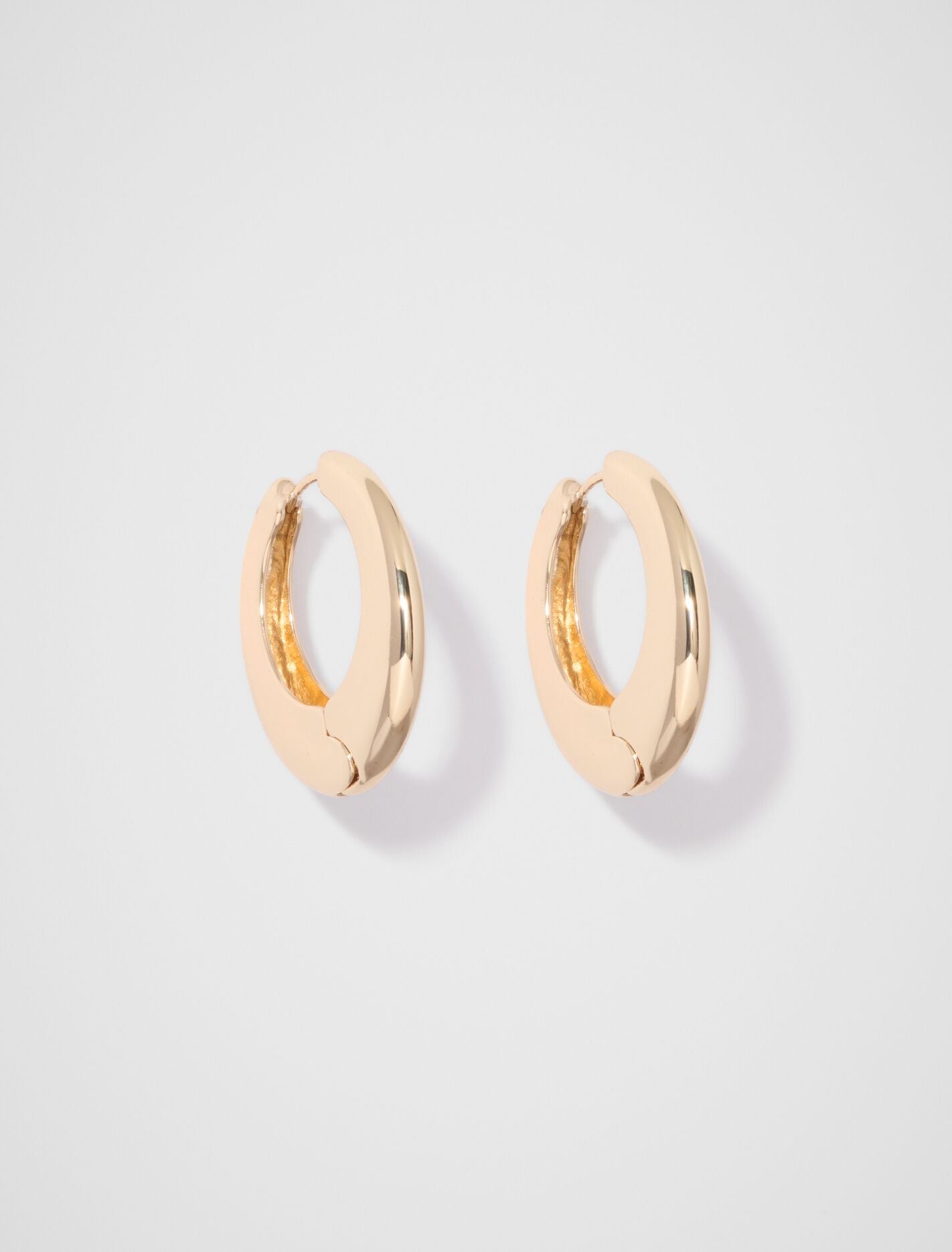 Signature Tia Thick Hinge Hoop Earrings 0 Gold Forever New