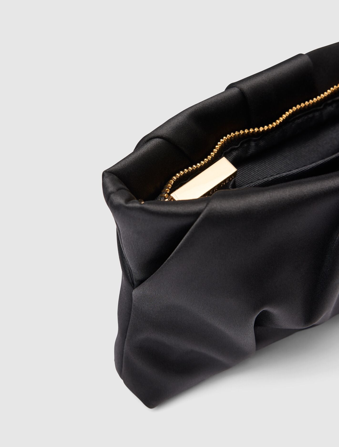 Tyla Twist Clutch Forever New