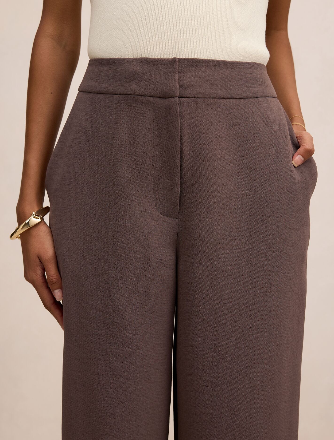 Dani Petite Tailored Straight Leg Pants Forever New