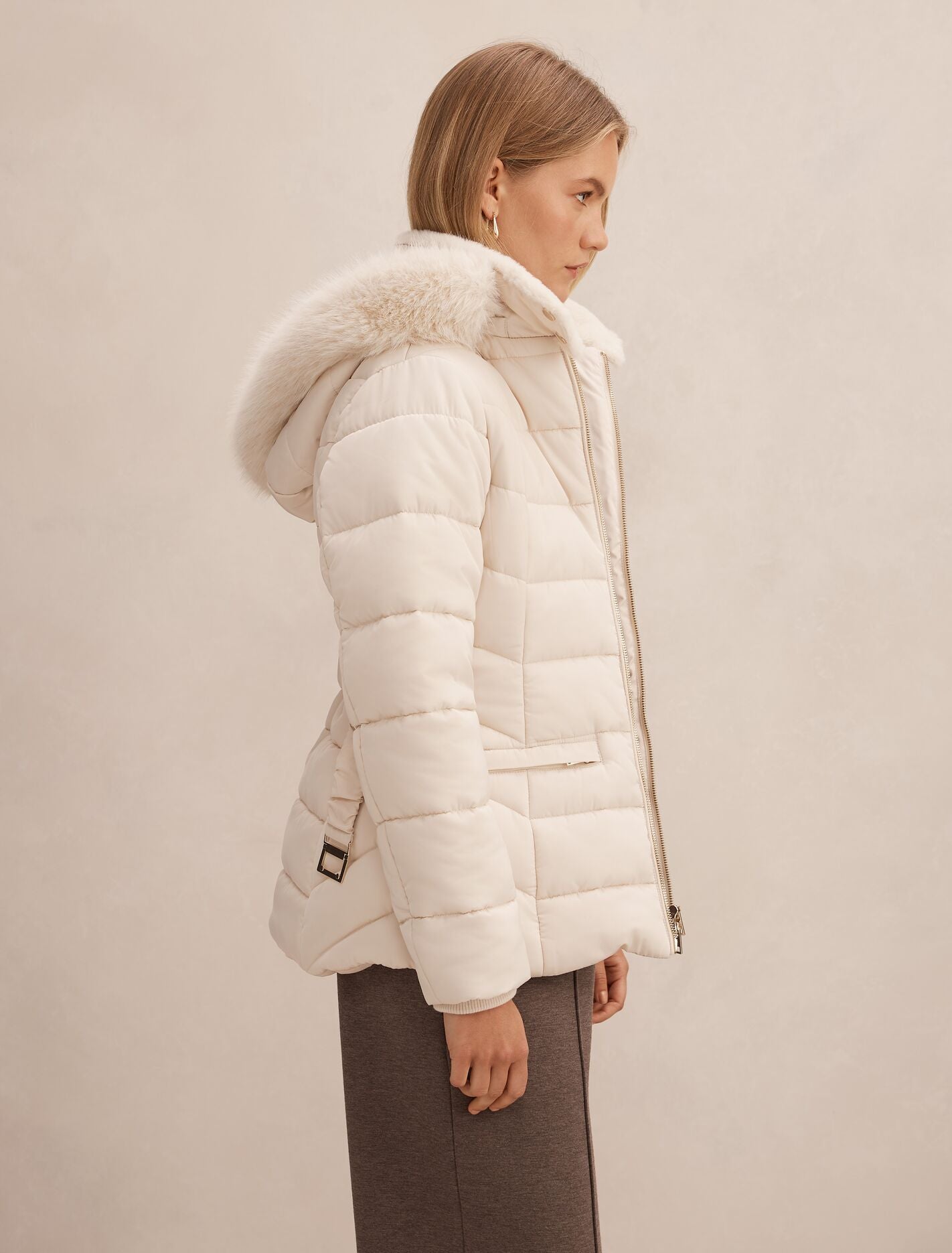 Macey Short Puffer Jacket Forever New