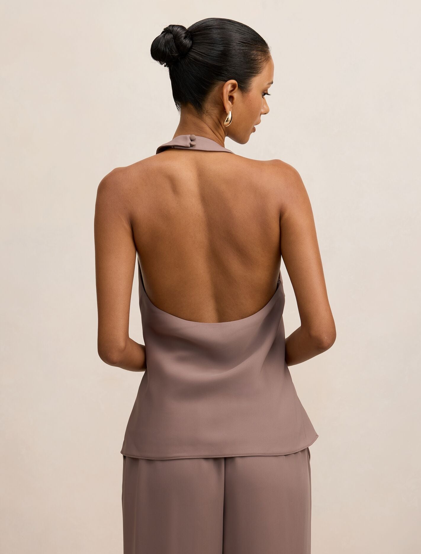 Evelyn Petite Halter Backless Top Forever New