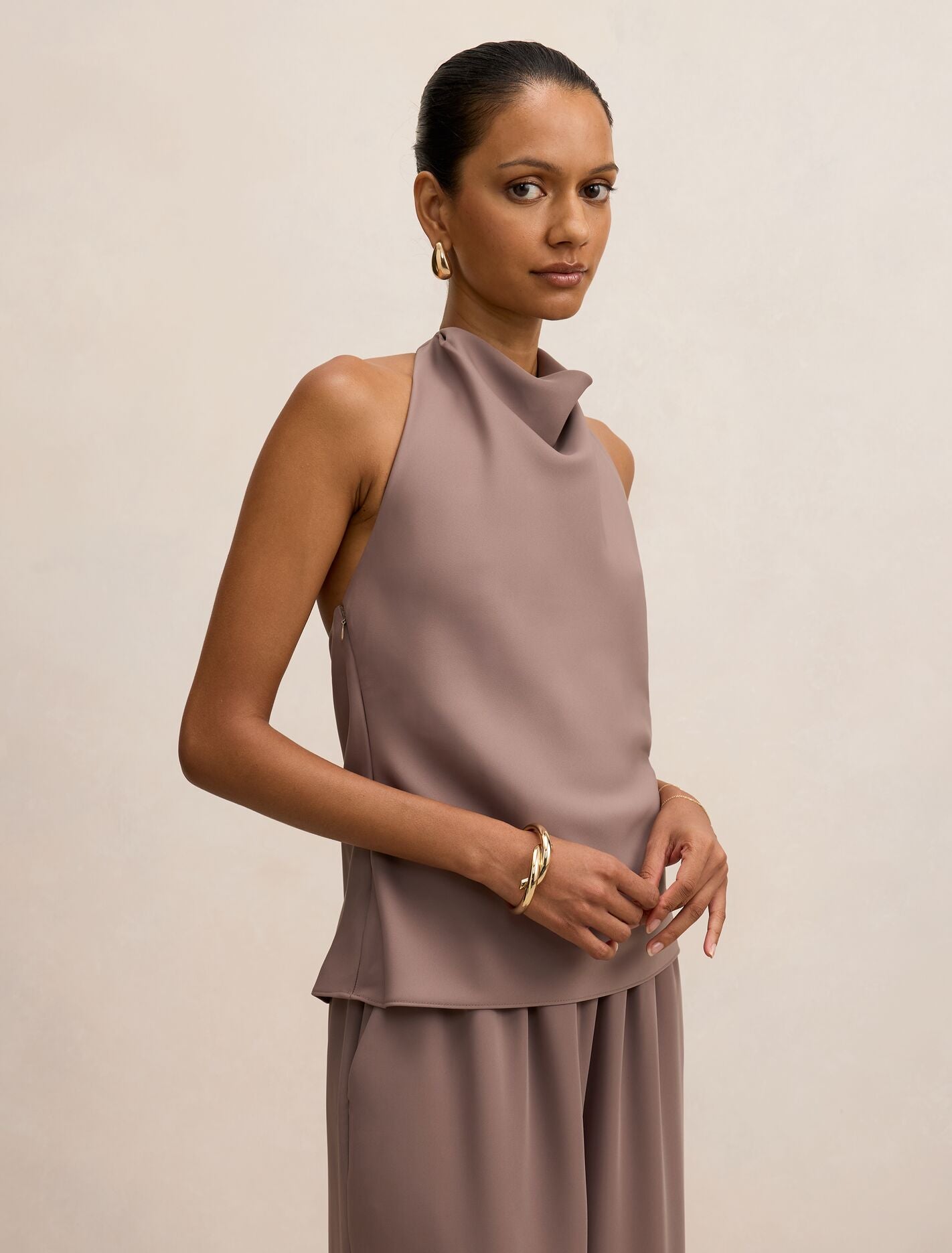 Evelyn Petite Halter Backless Top Forever New