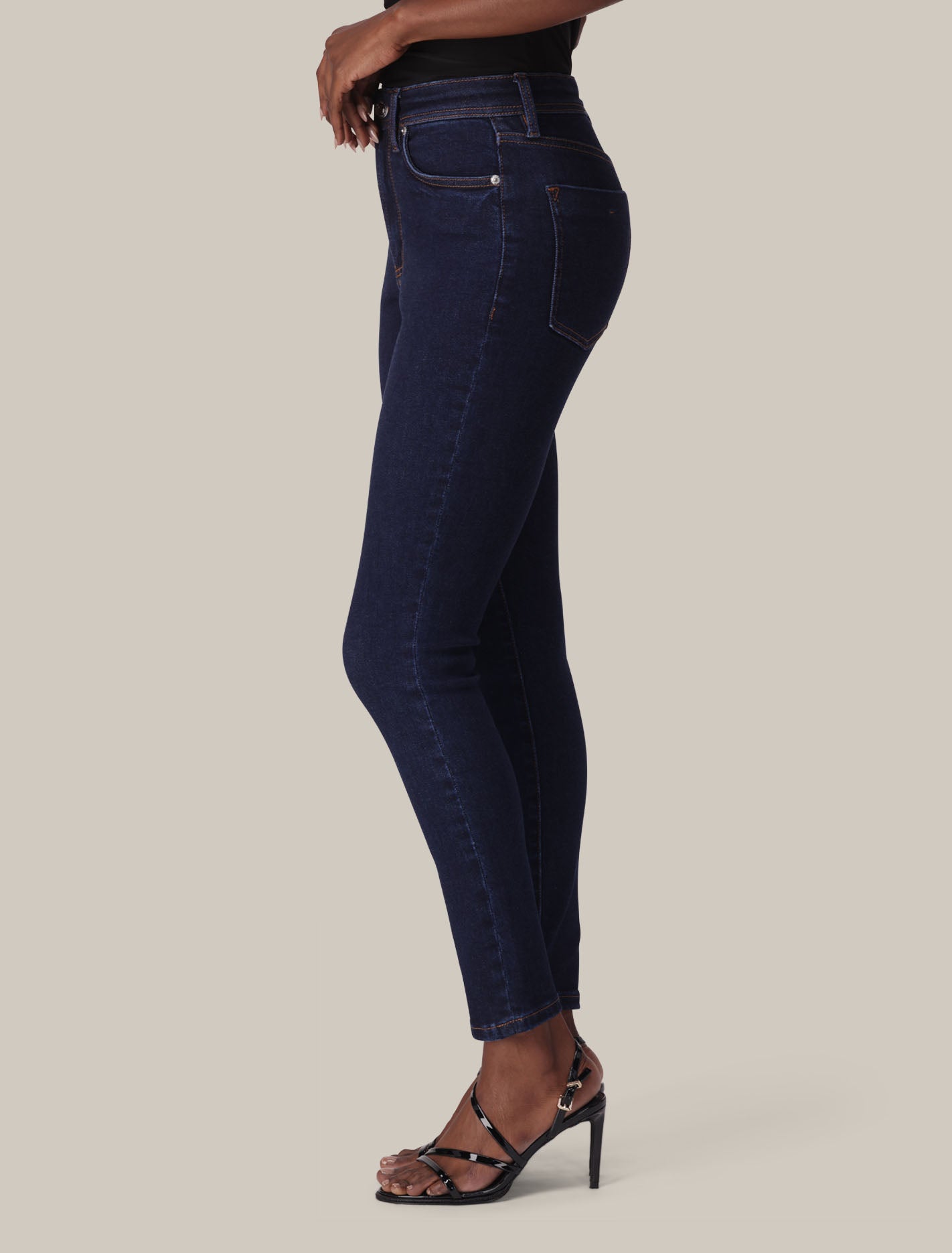 Nala Mid-Rise Skinny Jeans Forever New