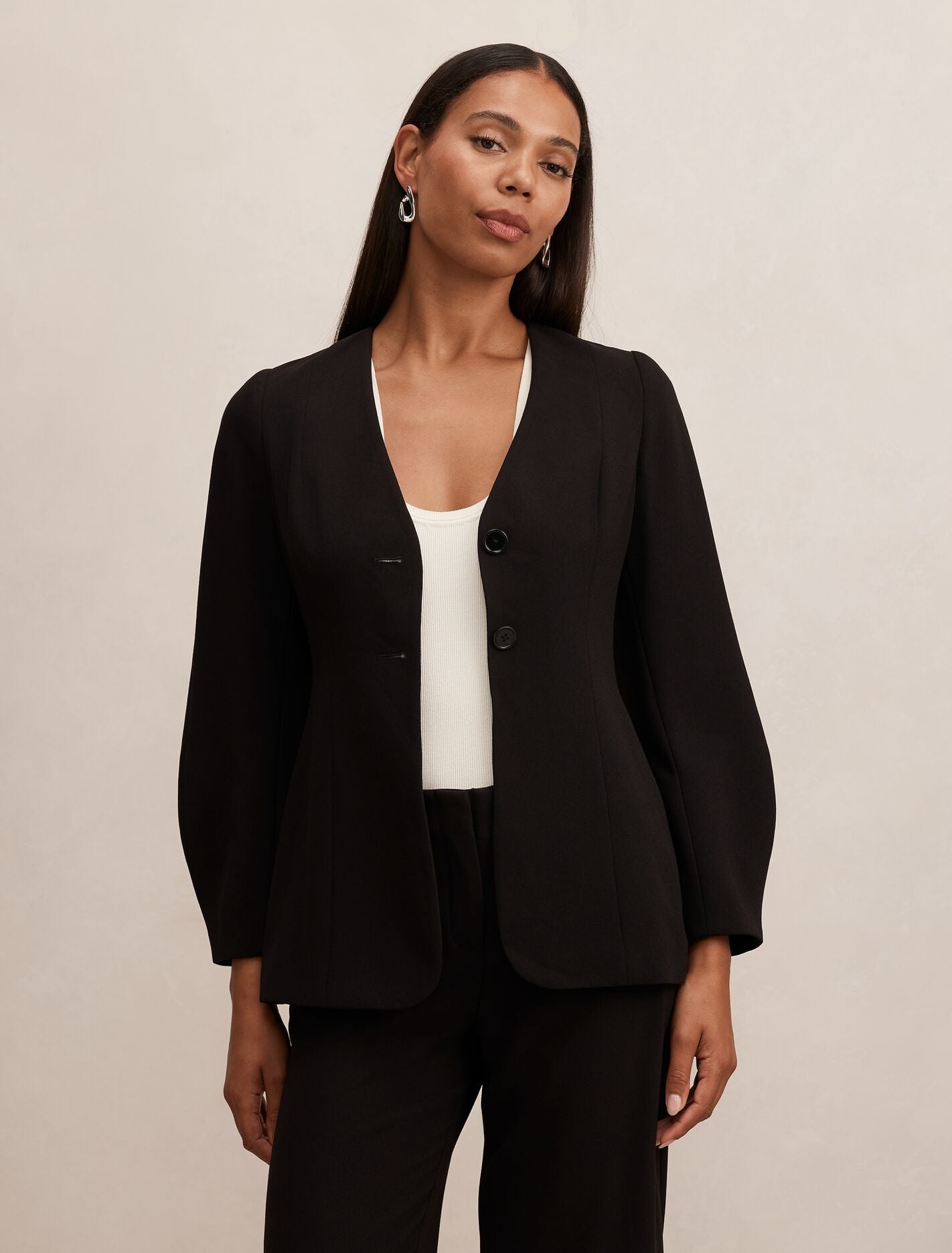Lizzie Collarless Blazer Forever New