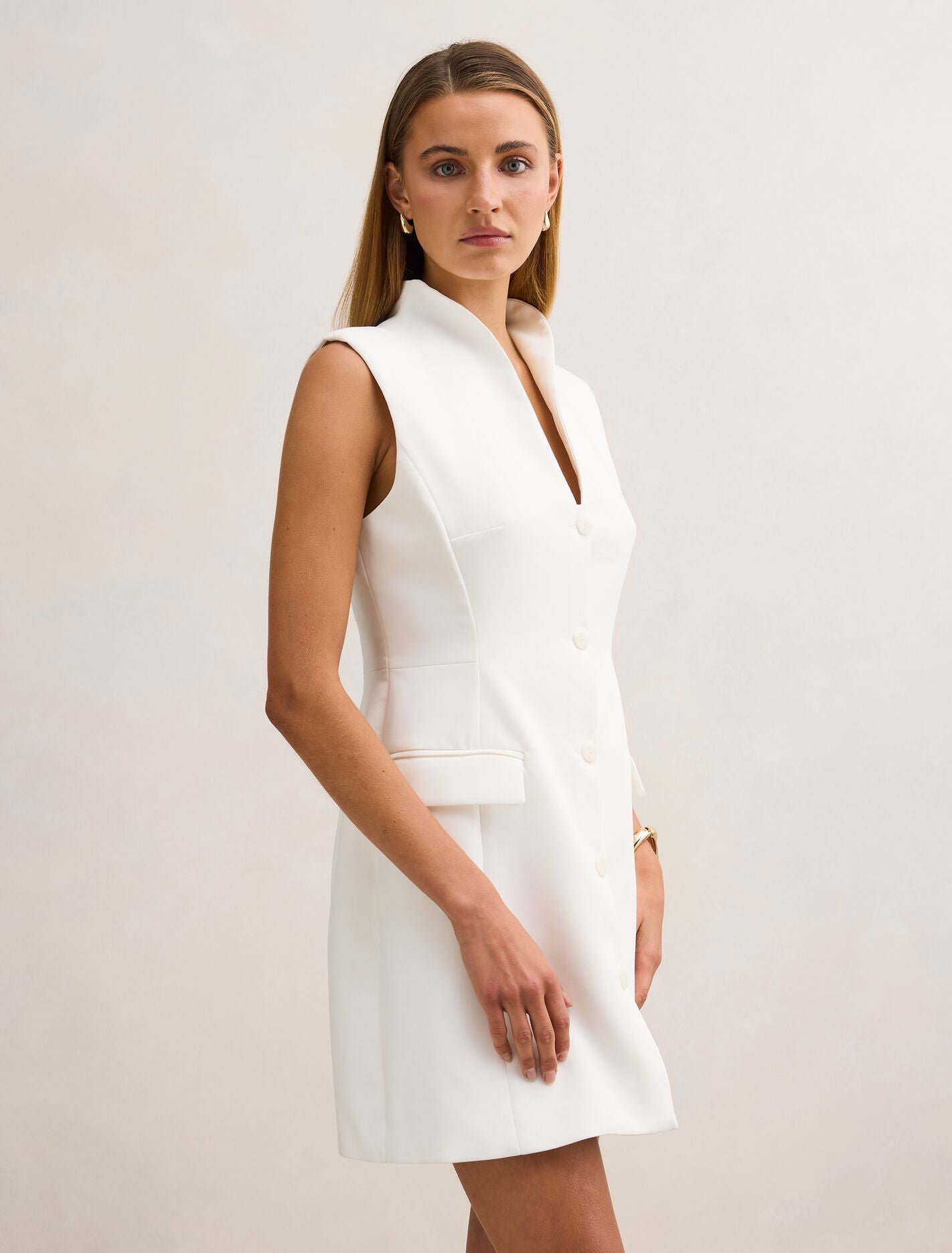 Amity Sleeveless Blazer Dress Forever New