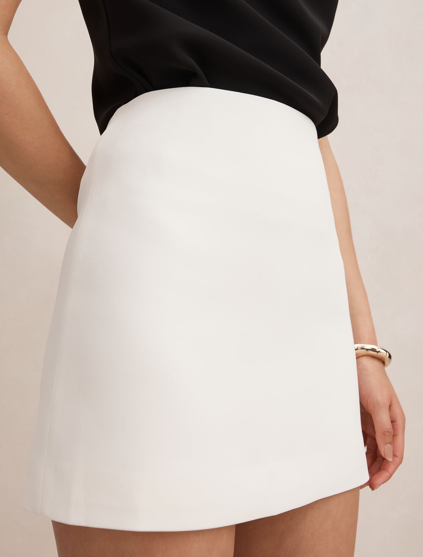 Miranda Mini Skirt Forever New