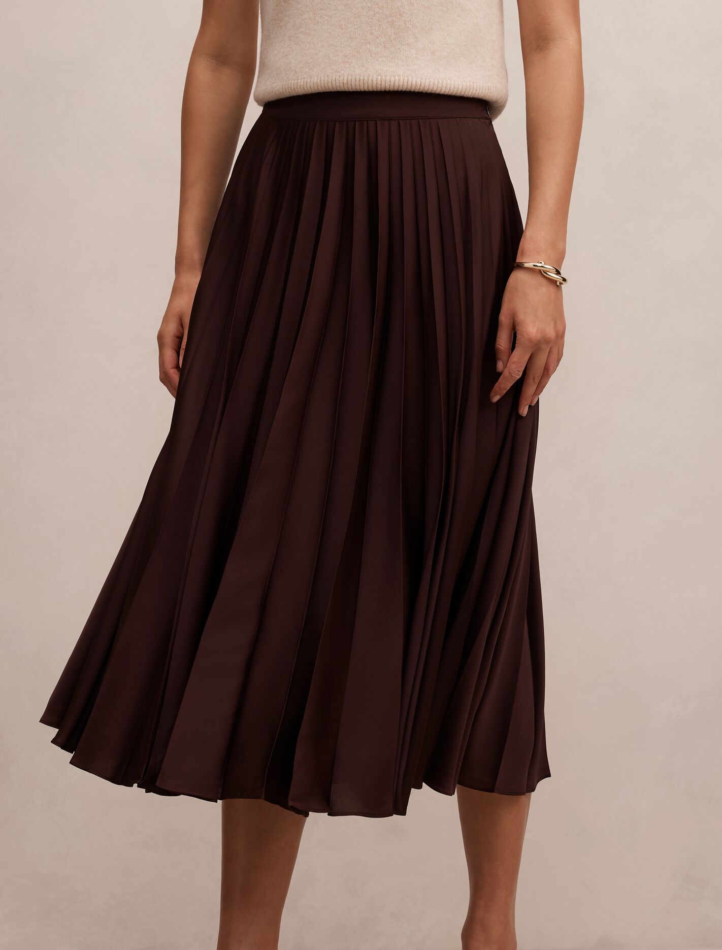 Danielle Pleated Midi Skirt Forever New