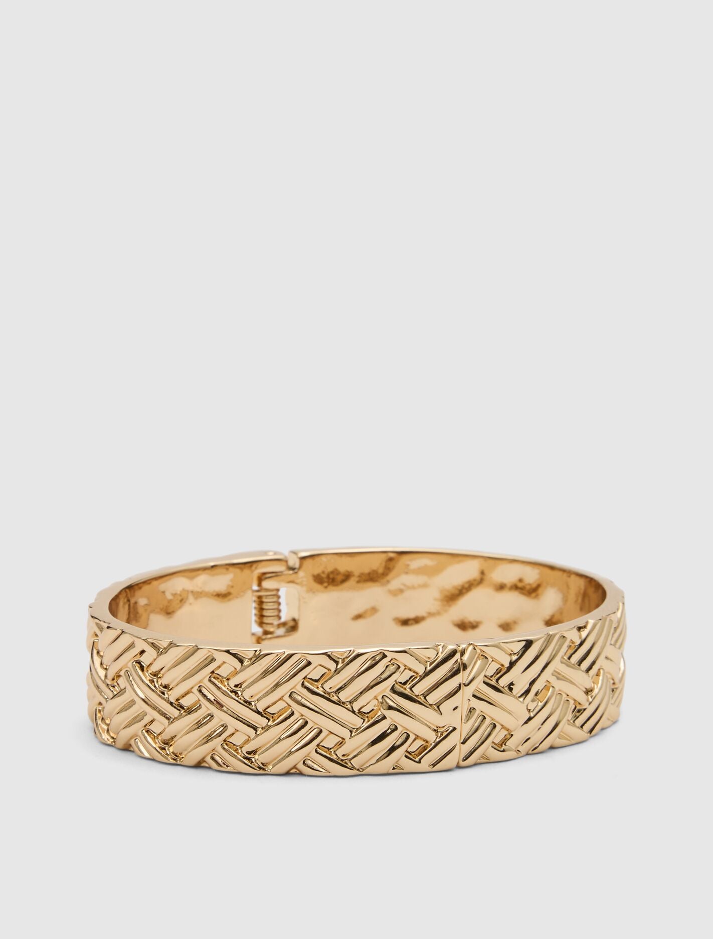 Signature Pam Plait Bangle 0 Gold Forever New