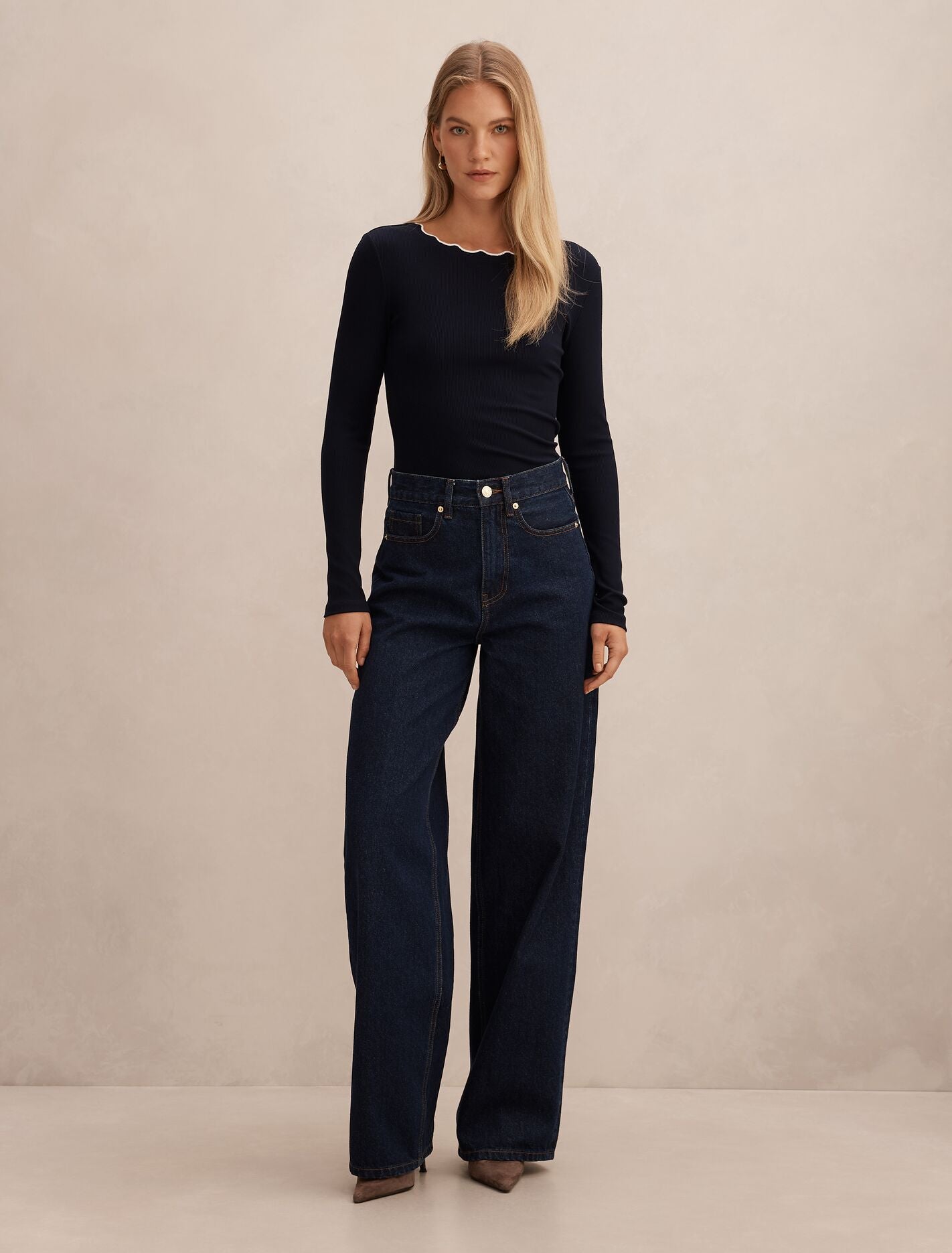 Rebecca Scallop Long Sleeve Top Forever New