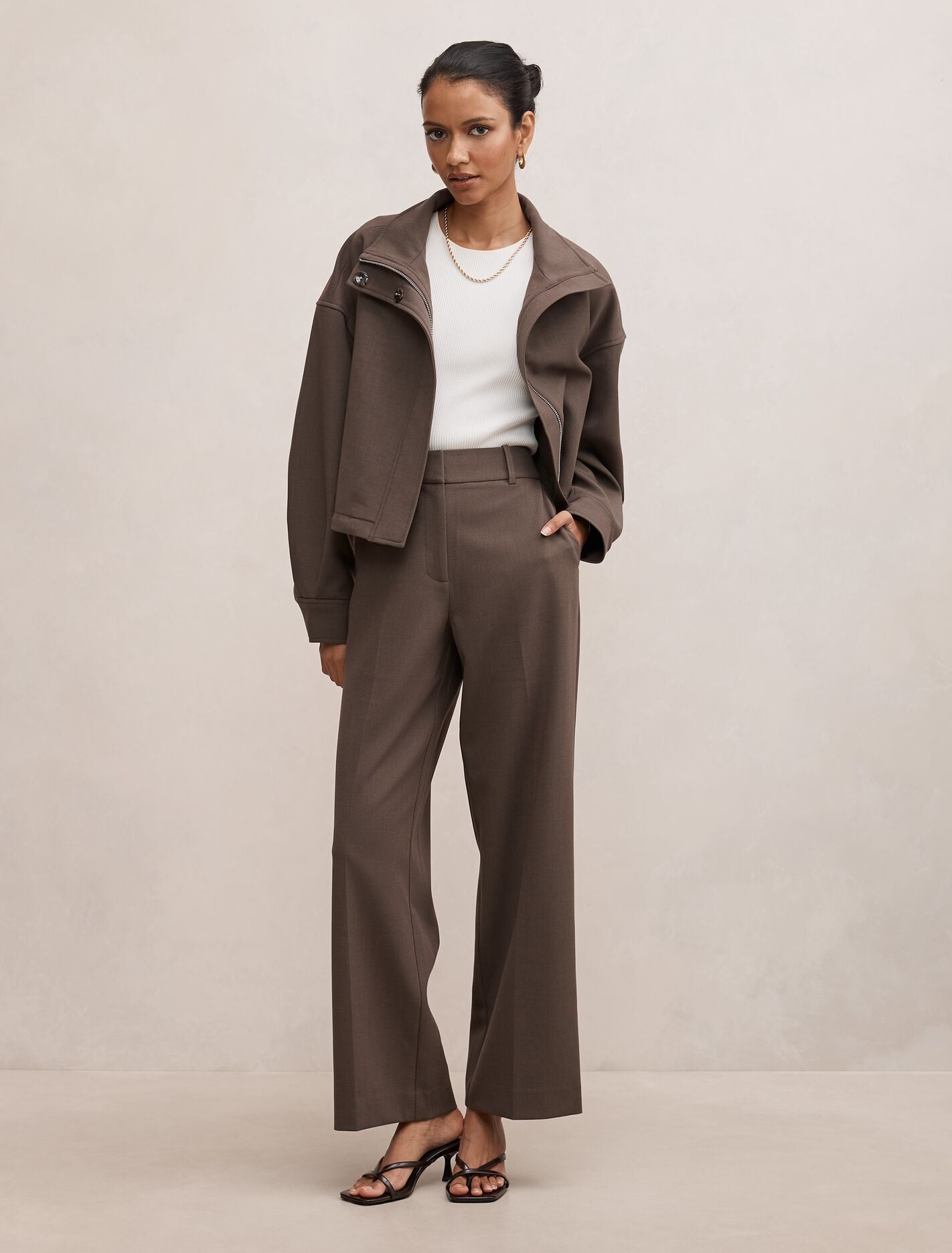 Ada Petite Straight Leg Pants Forever New