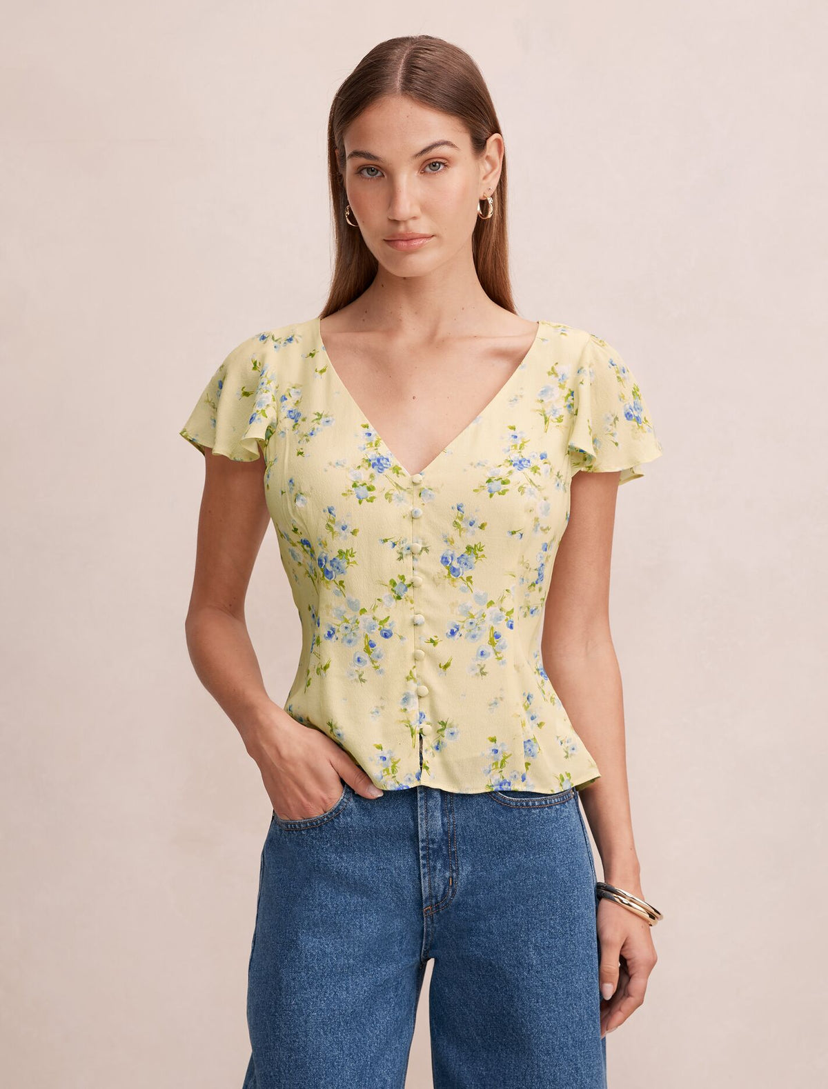 Daphne Flutter Sleeve Blouse Light Milford Floral Forever New