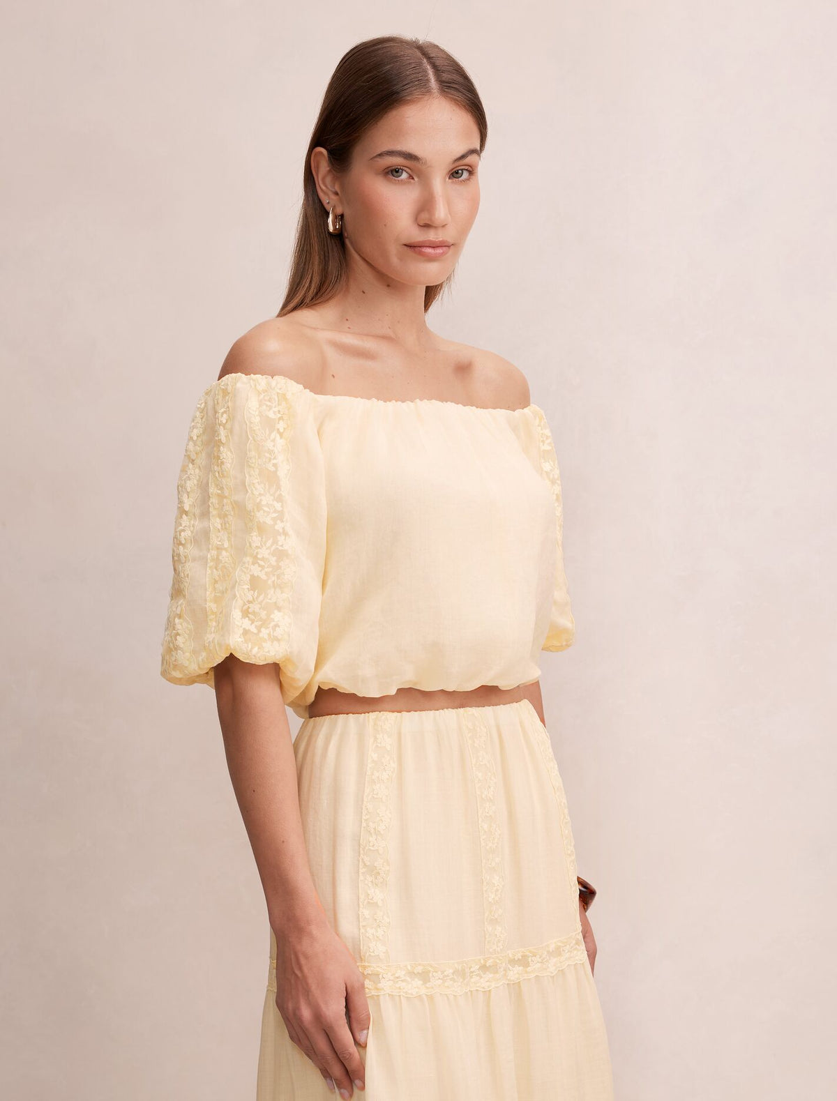 Naomi Off Shoulder Bubble Top Forever New