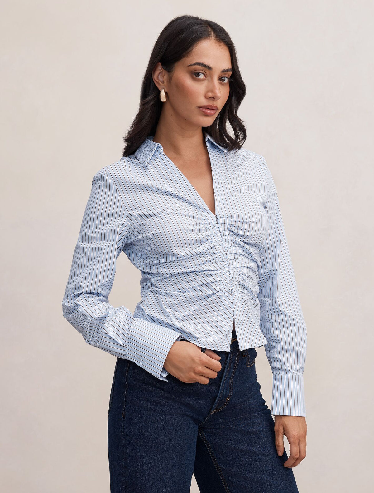 Ainsley Gathered Shirt Forever New