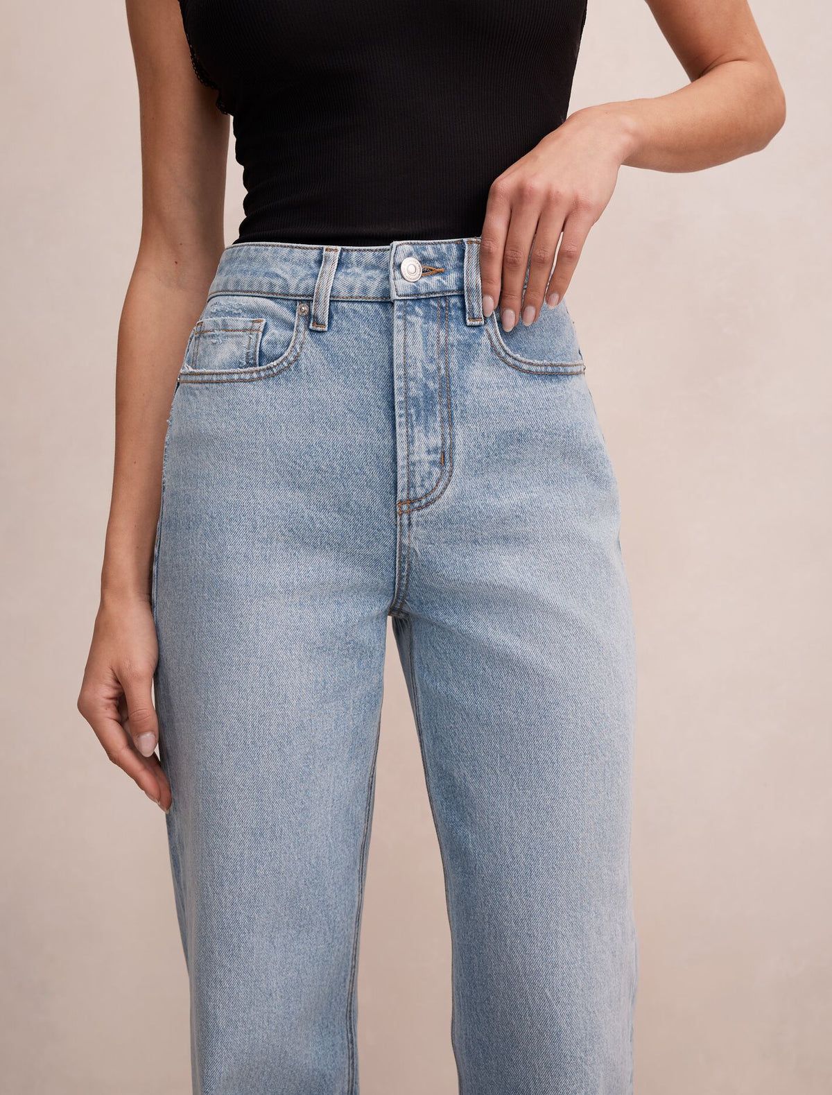 Emma Mid-Rise Barrel Jeans