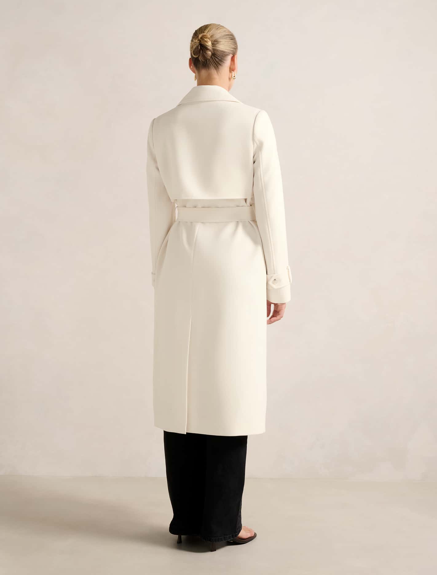Lydia Crepe Trench Coat Forever New