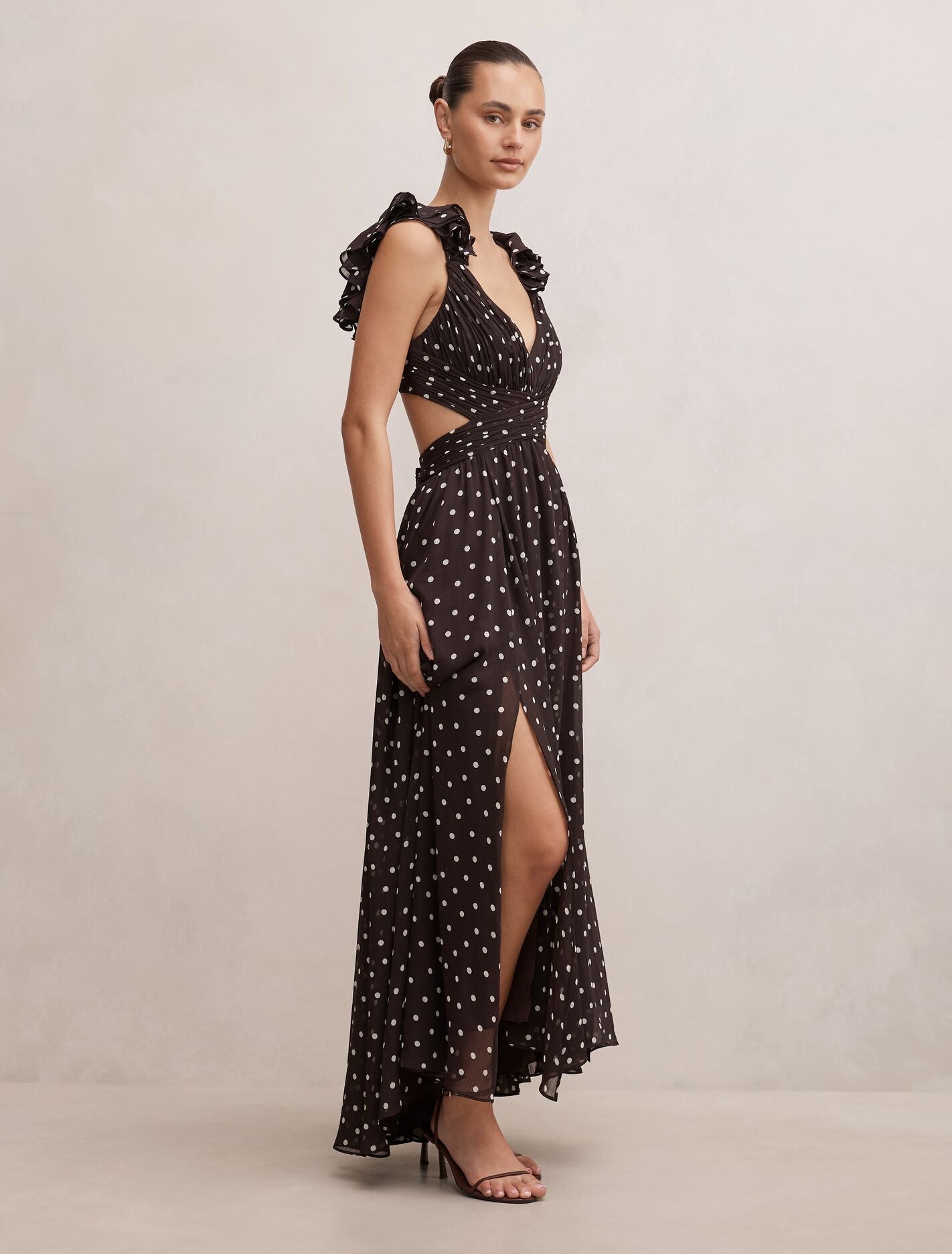 Selena Ruffle Shoulder Maxi Dress Forever New