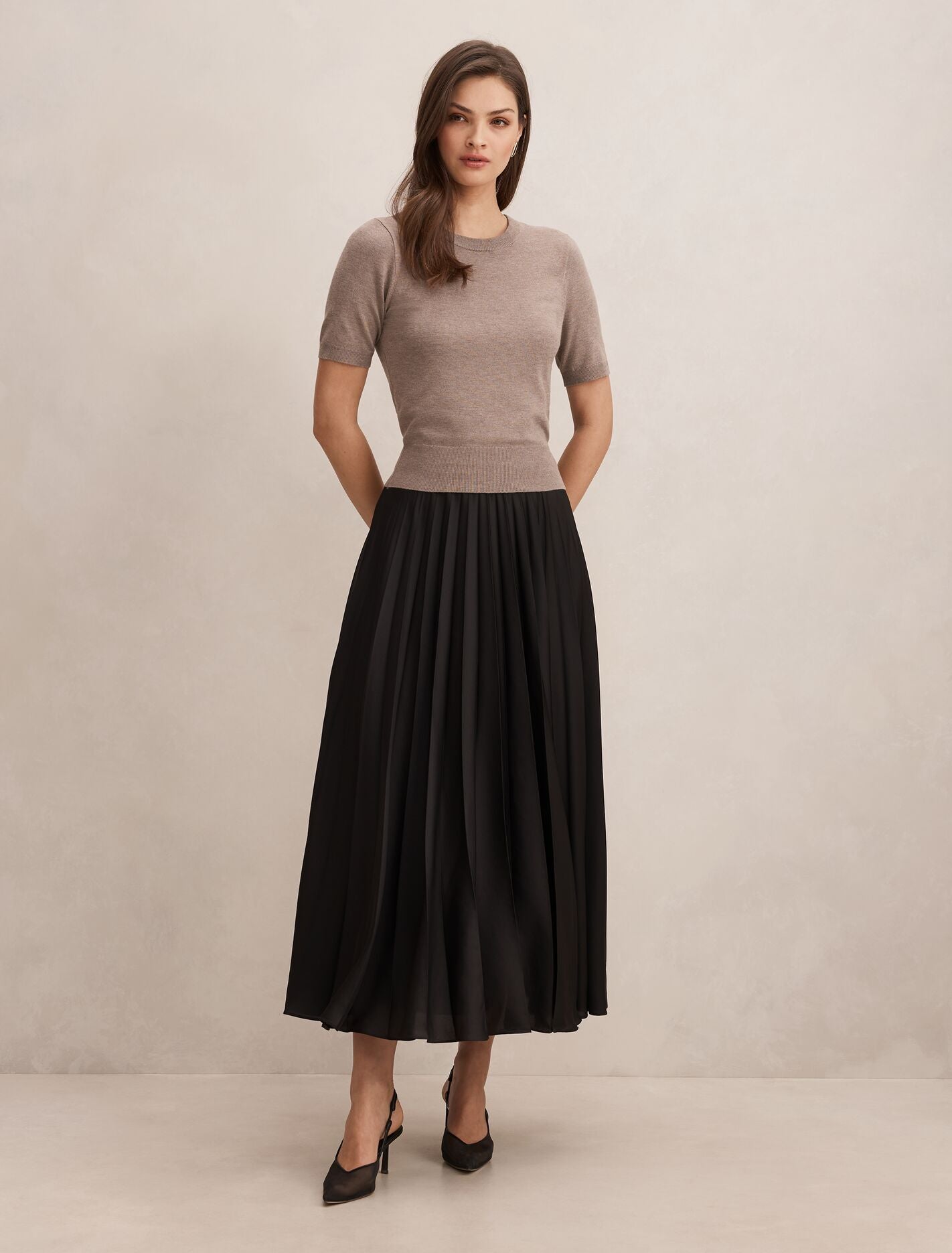 Delphine Pleated Midaxi Skirt Forever New