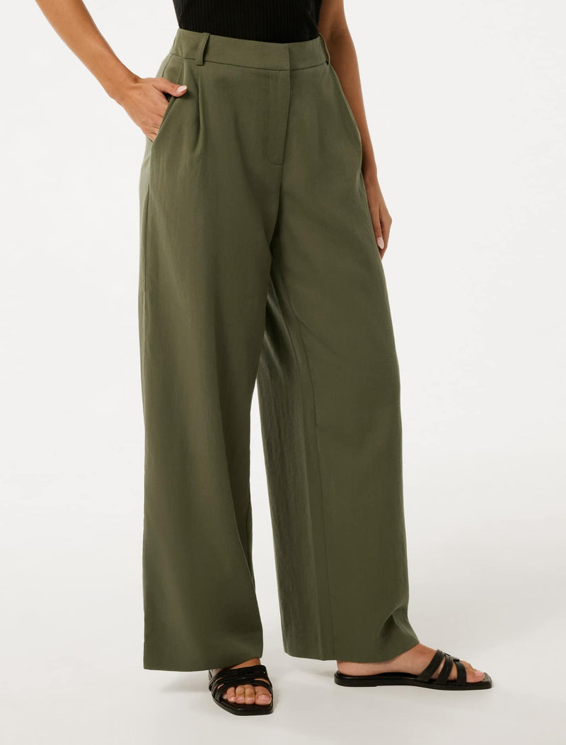 Bowie Petite Wide Leg Pants Forever New