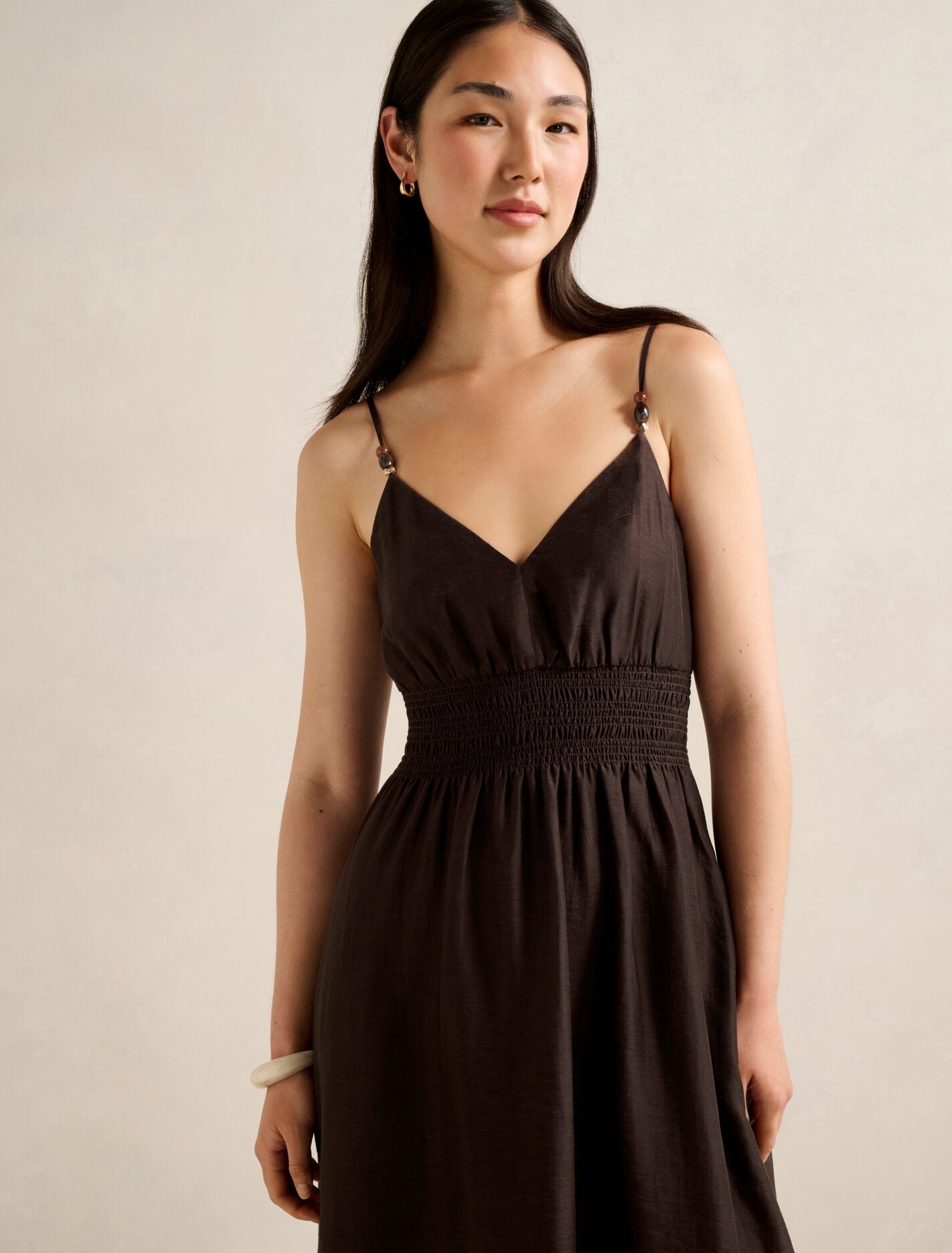 Gina Gathered Waist Midi Dress Forever New