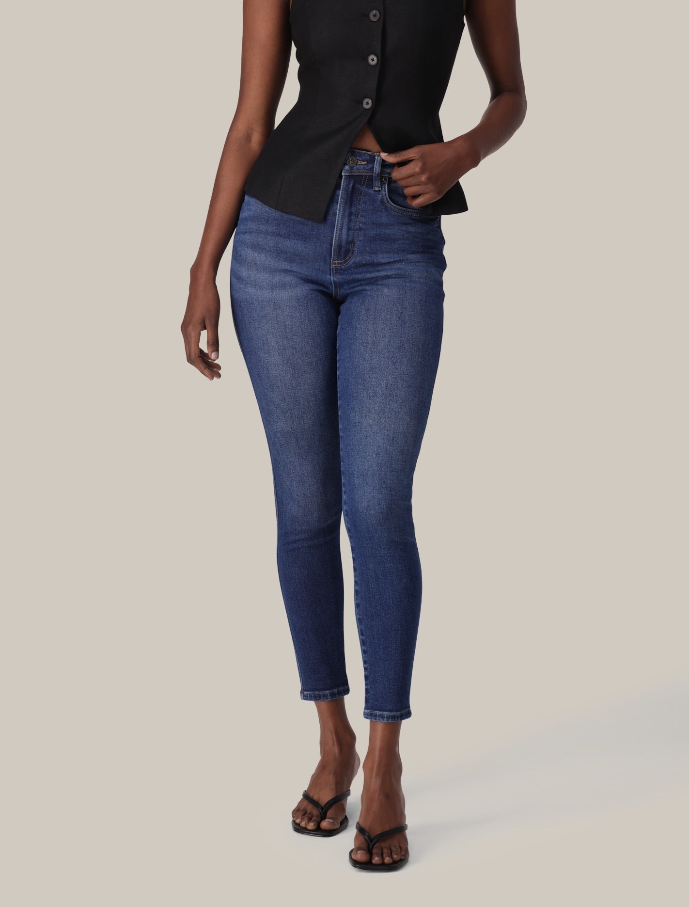 Hayley High-Rise Sculpt Jeans Dark Wash Forever New