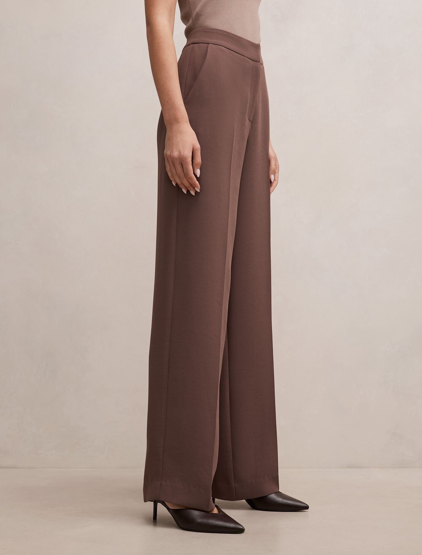 Dani Straight Leg Pants Forever New