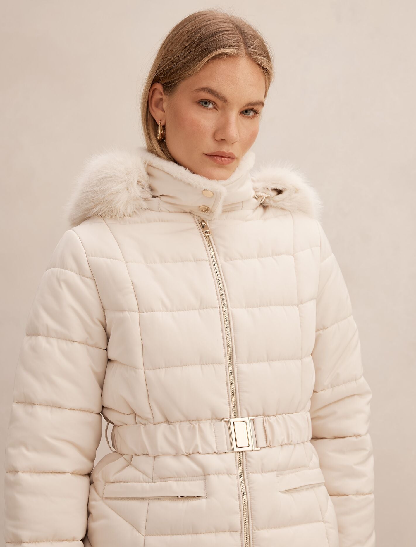 Macey Short Puffer Jacket Forever New