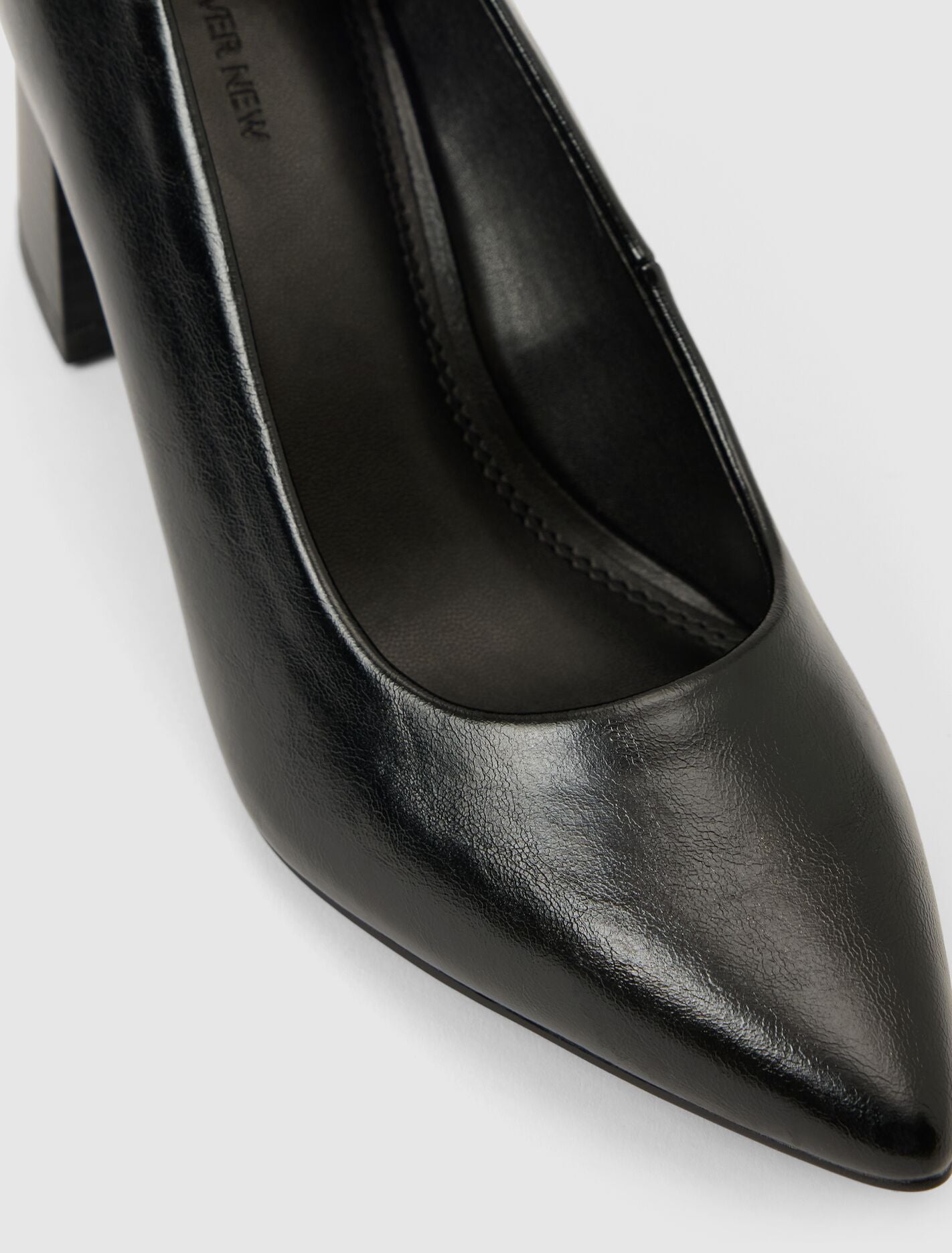 Ellie 2 Block Heel Court Shoe Forever New