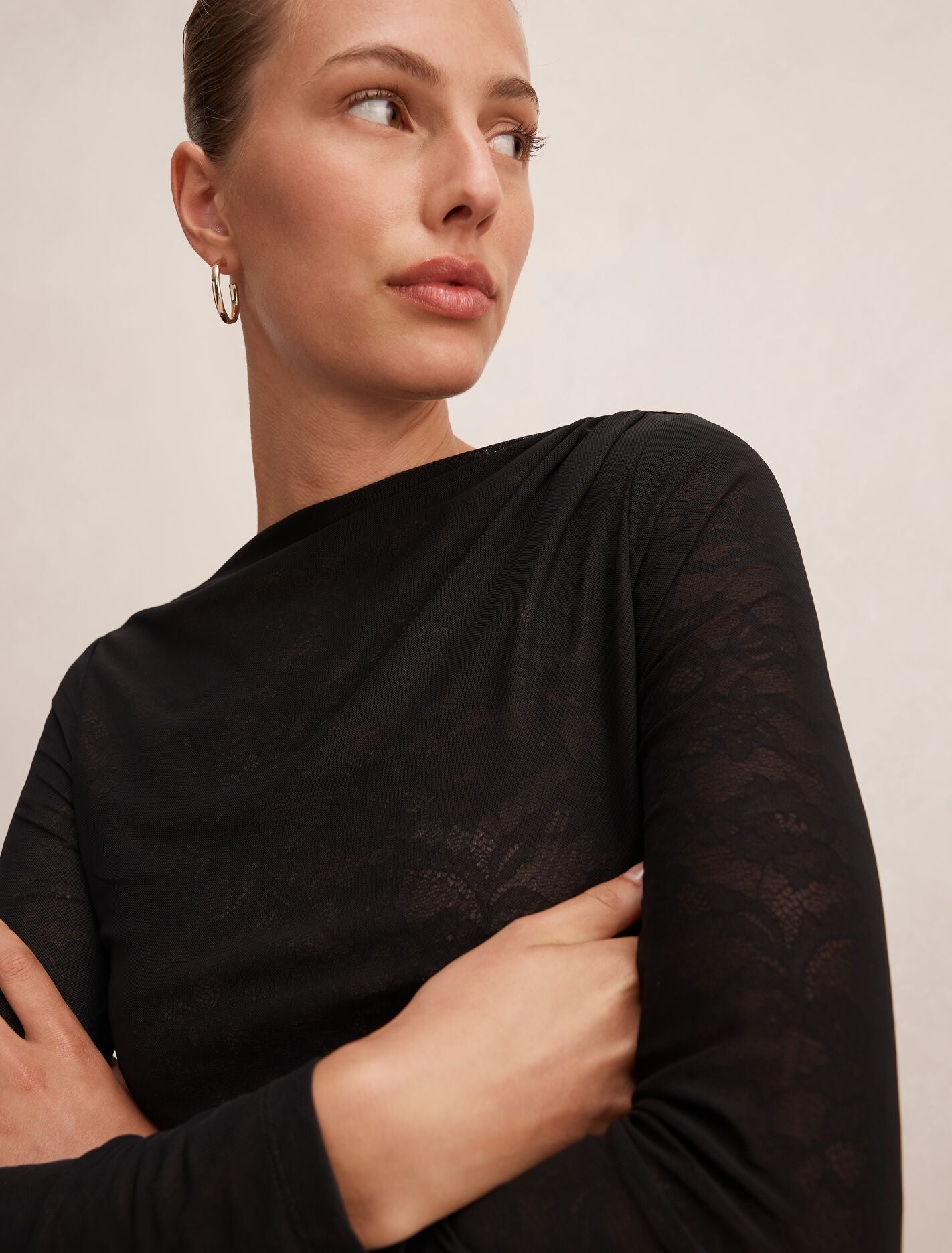 Sloane Lace Long Sleeve Top Forever New