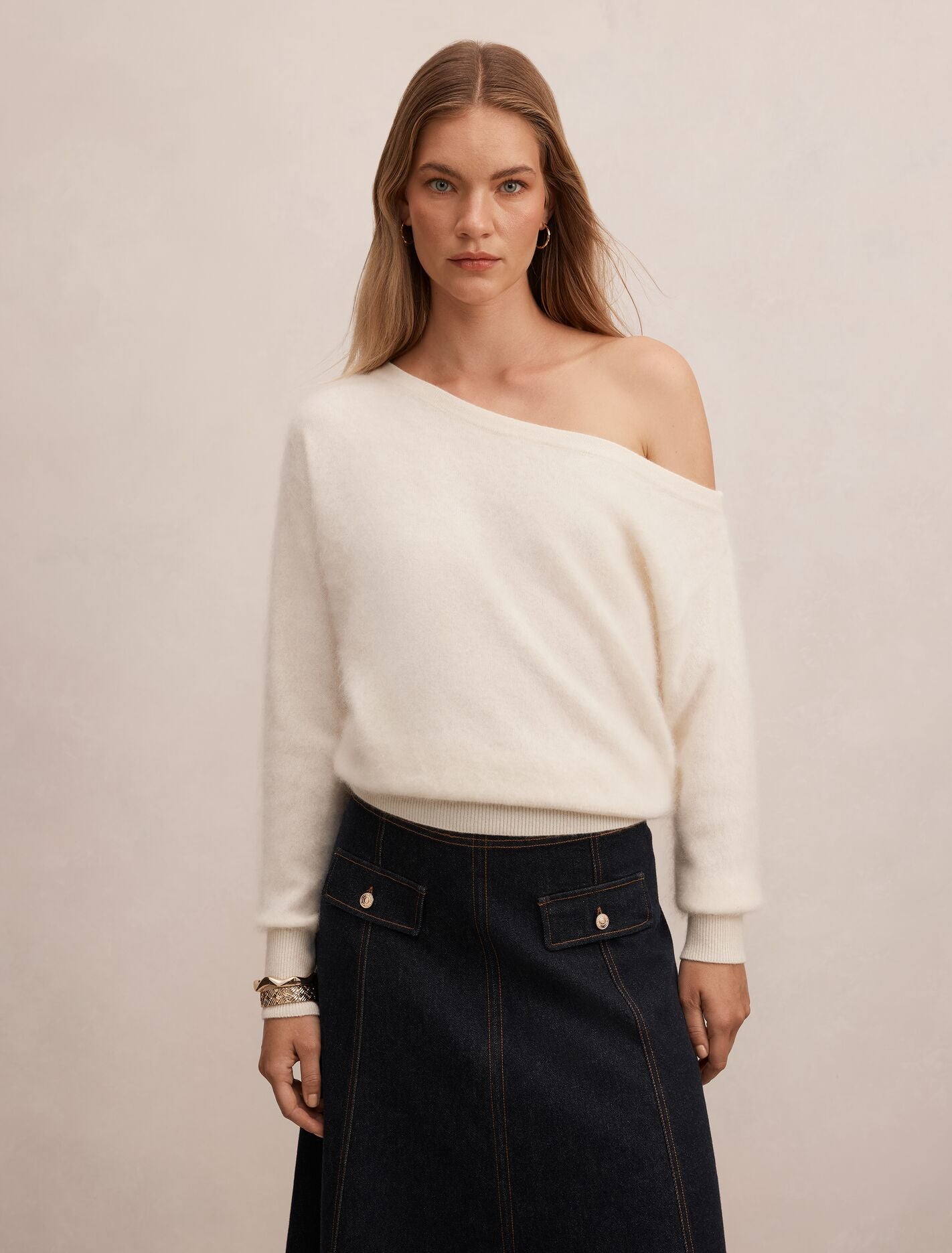 Kelli Asymmetric Sweater Cream Forever New