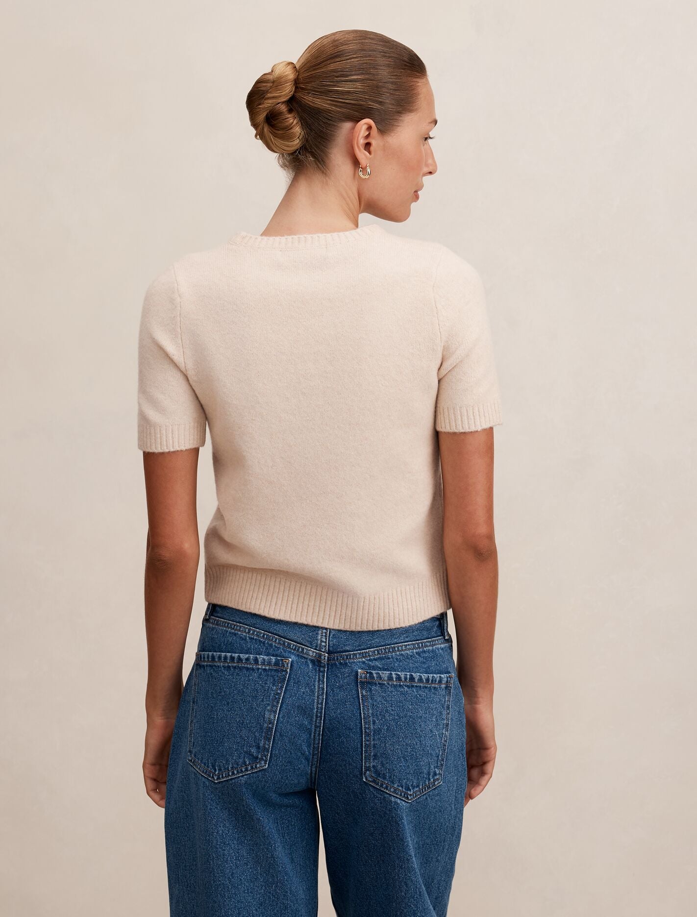 Lucy Knitted T-shirt Forever New