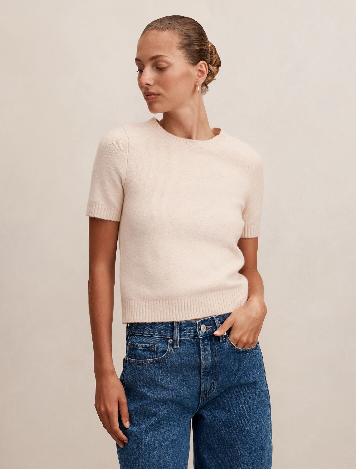 Lucy Knitted T-shirt Neutral Pink Forever New