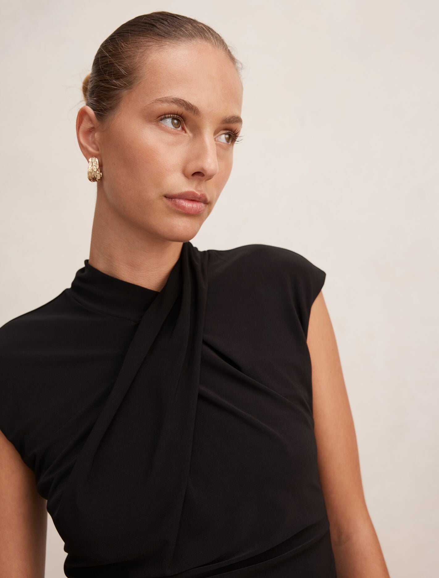 Trinity Twist High Neck Top Forever New