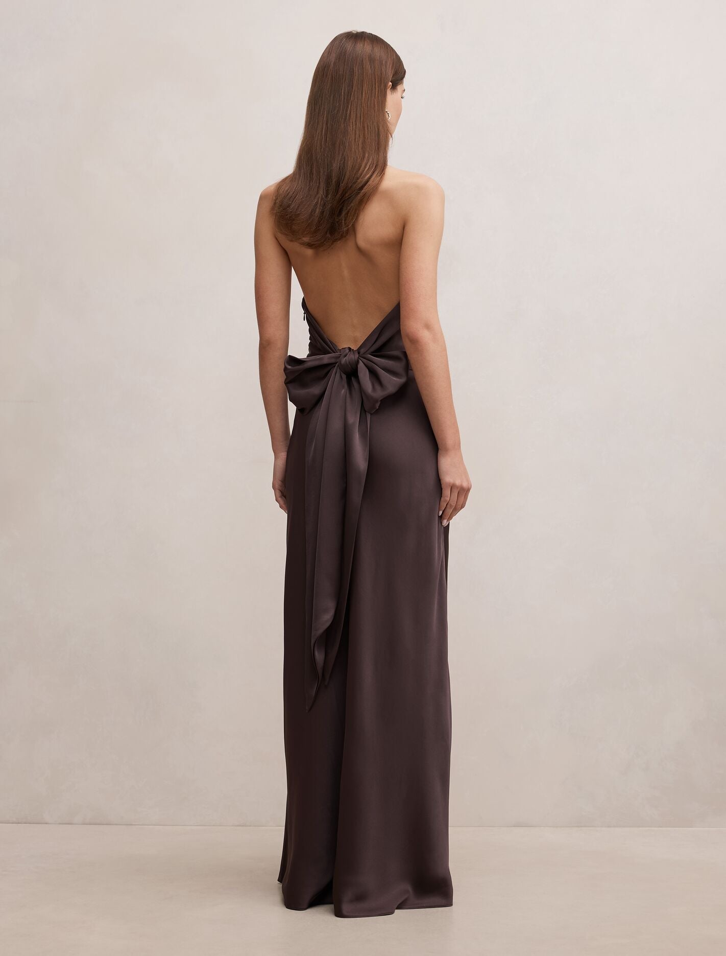Drew Halter Back Tie Maxi Dress Forever New