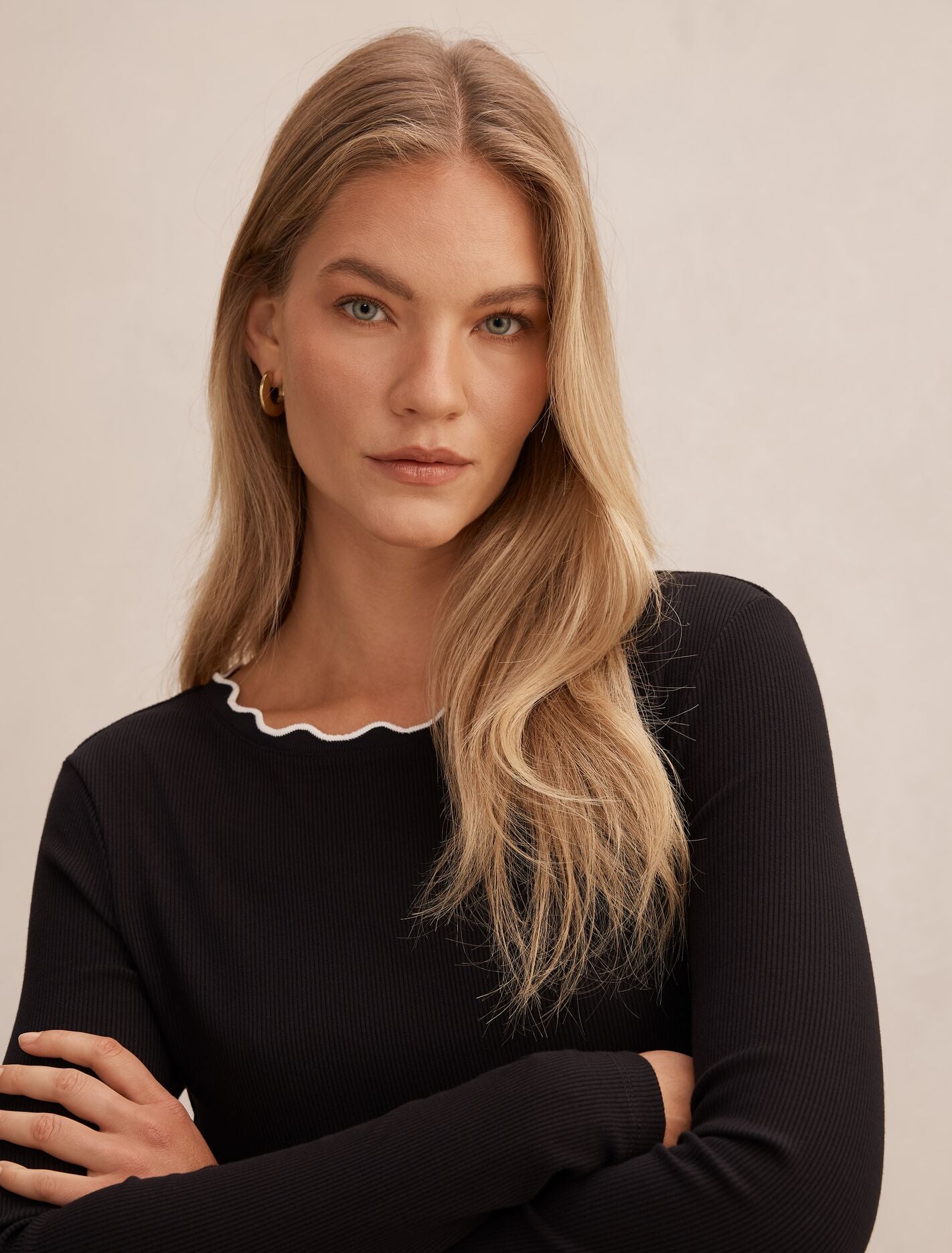 Rebecca Scallop Long Sleeve Top Forever New