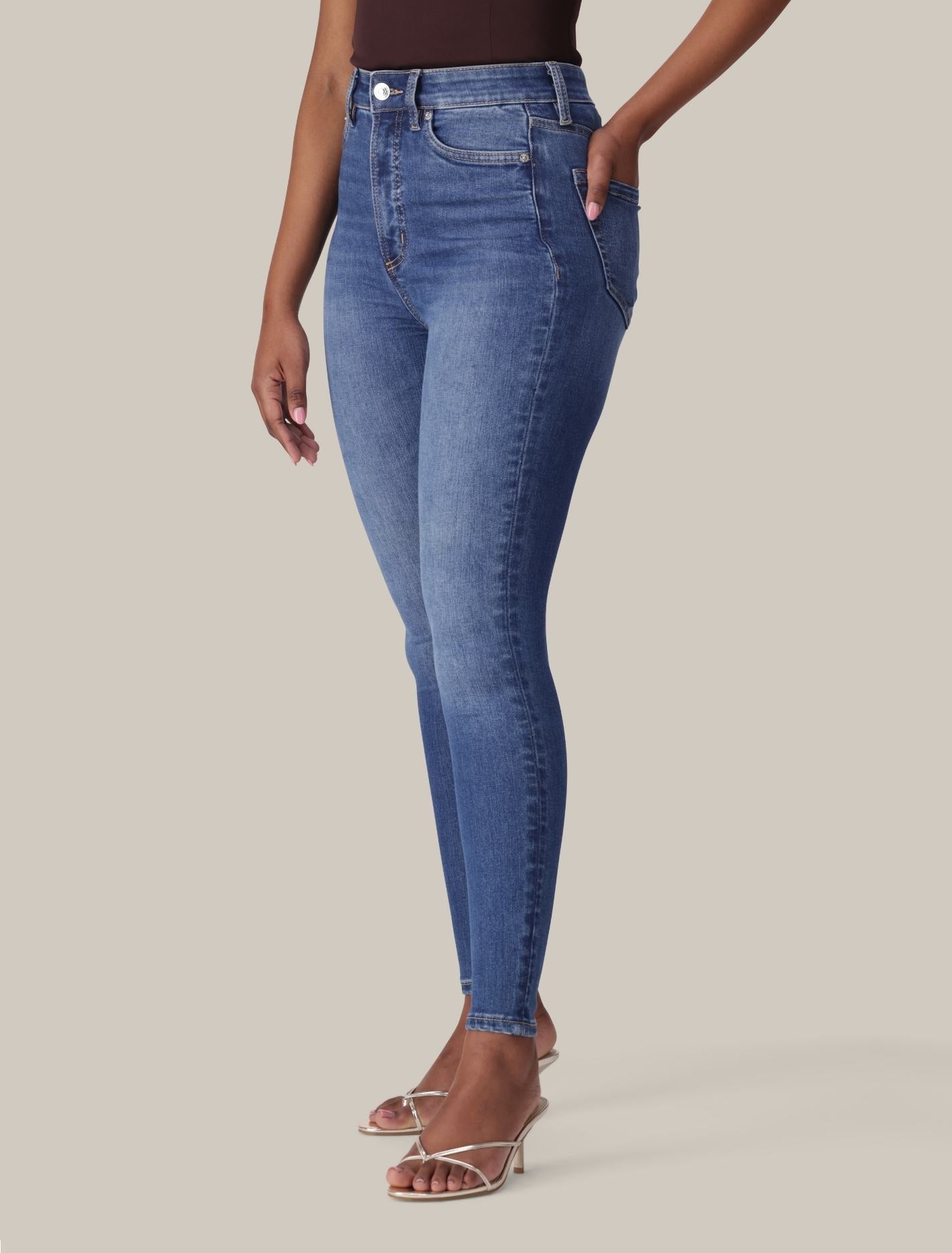 Mila High-Rise Skinny Jeans Forever New