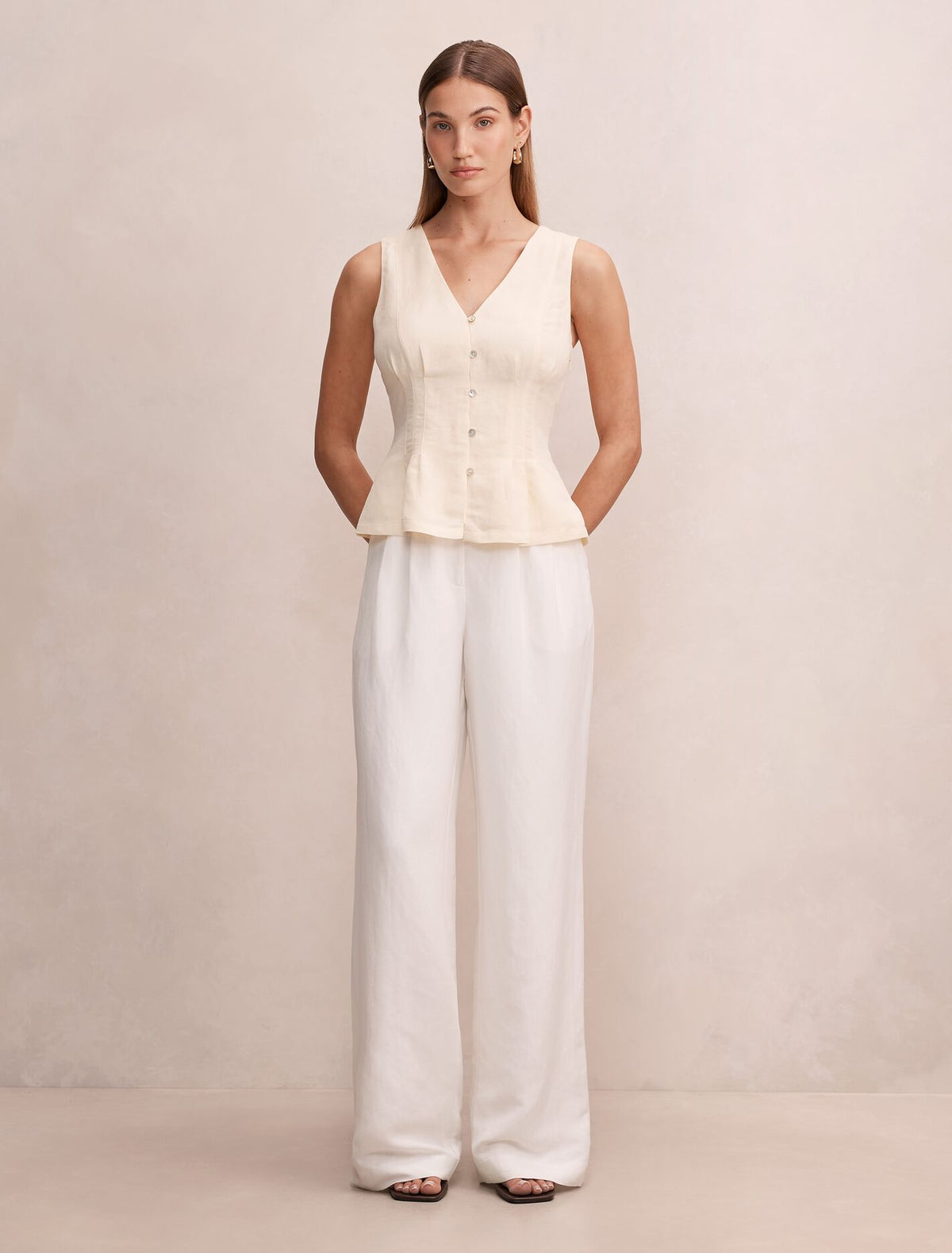 Portia Pleated Linen Top Forever New