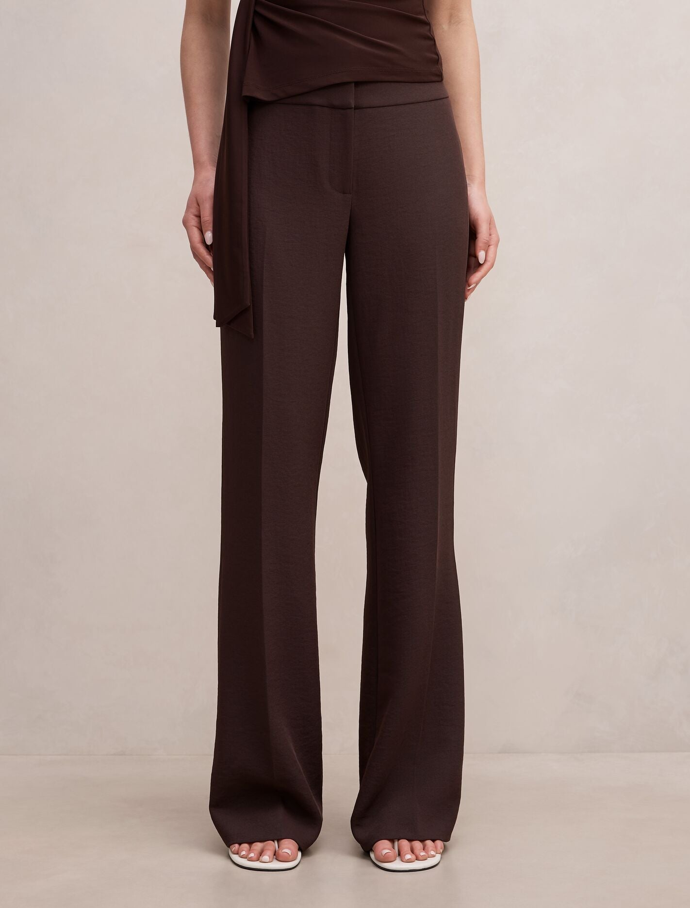 Devon Flared Pants Dark Chocolate Forever New