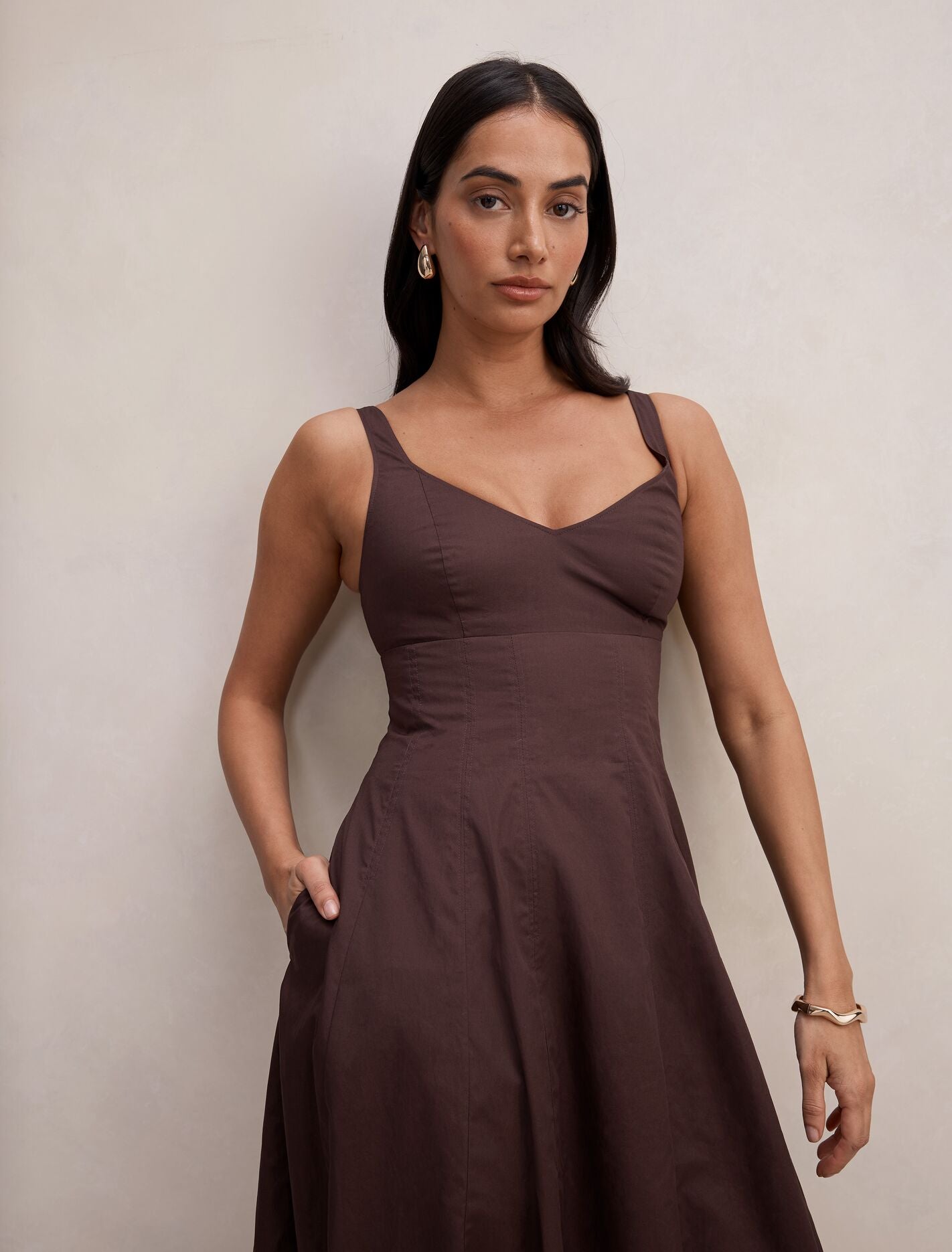 Chessy Seamed Cotton Midi Dress Forever New