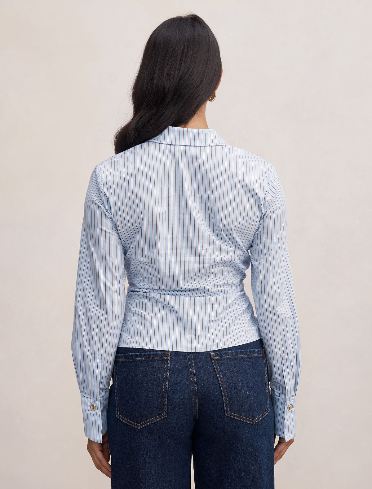 Ainsley Gathered Shirt Forever New
