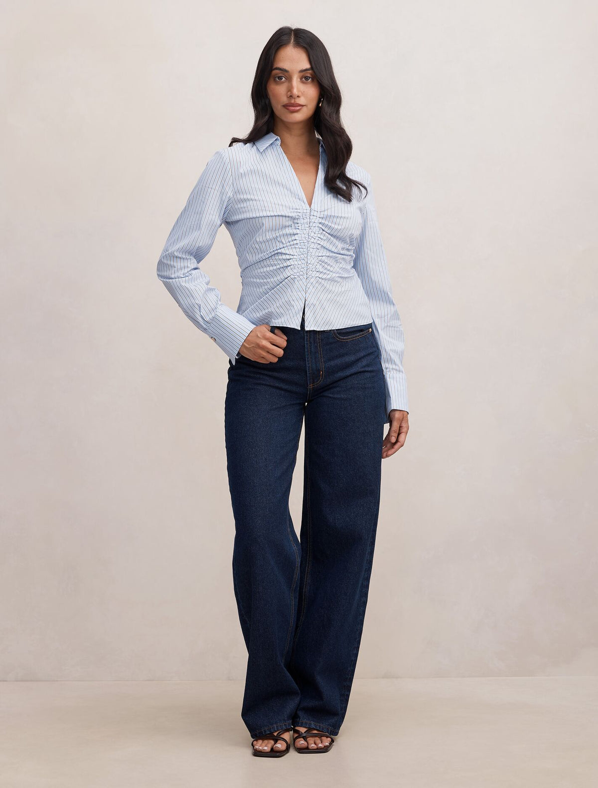 Ainsley Gathered Shirt Forever New