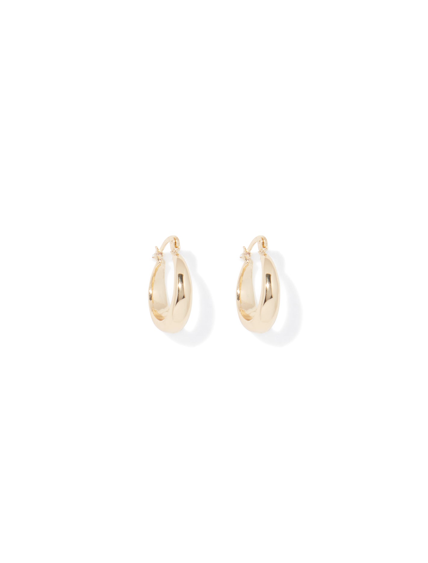 Dionne Hinge Gold Plated 15mm Hoop Earrings 0 Gold Forever New