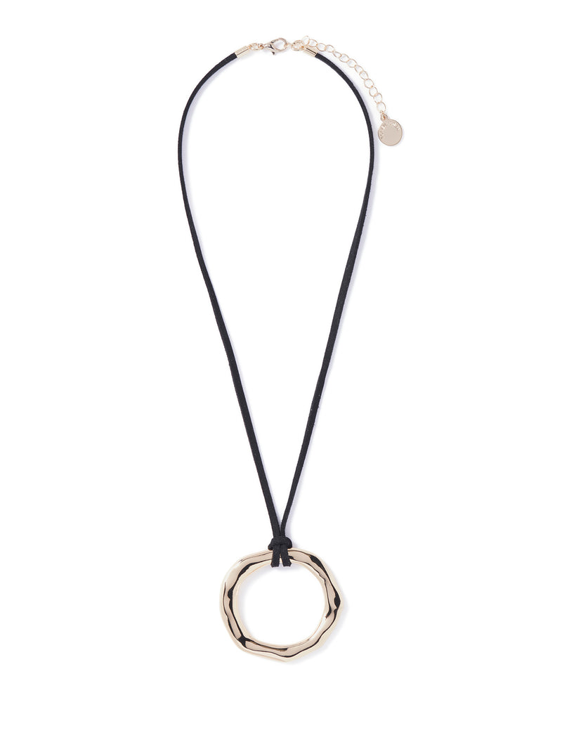 Camryn Round Loop Pendant Necklace Forever New