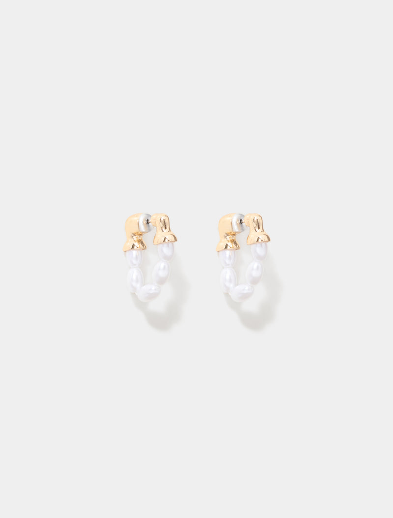 Solange Small Pearl Loop Earrings Forever New