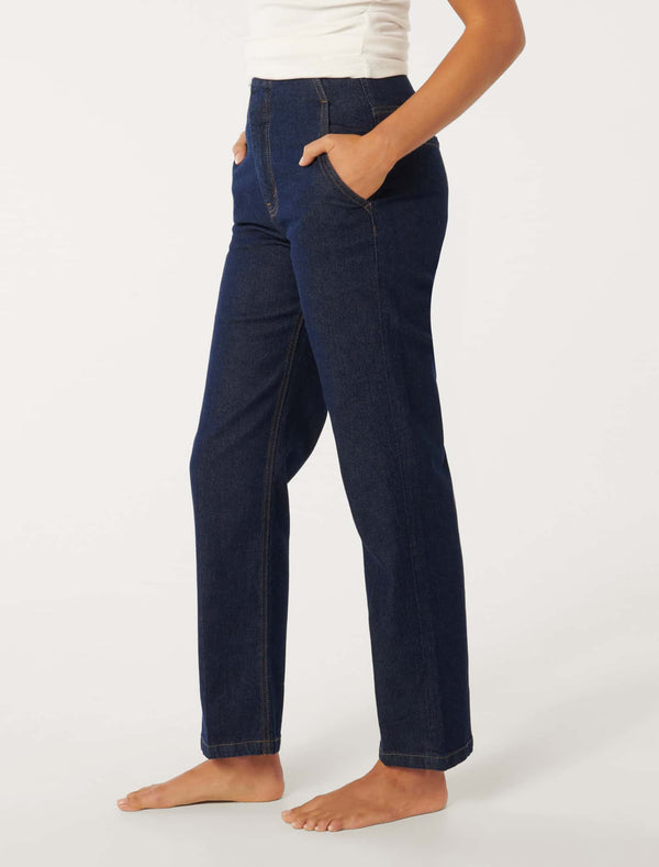 Amy Ankle Straight Jeans Forever New