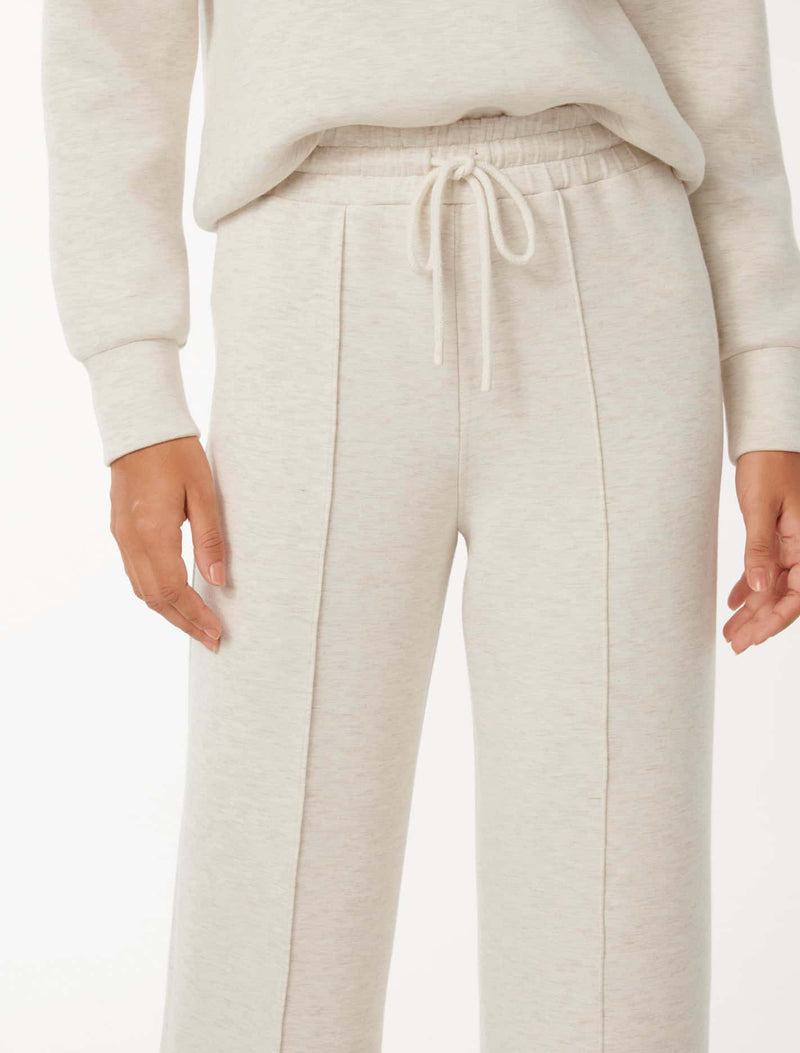 Tiana Wide Leg Sweatpants Forever New