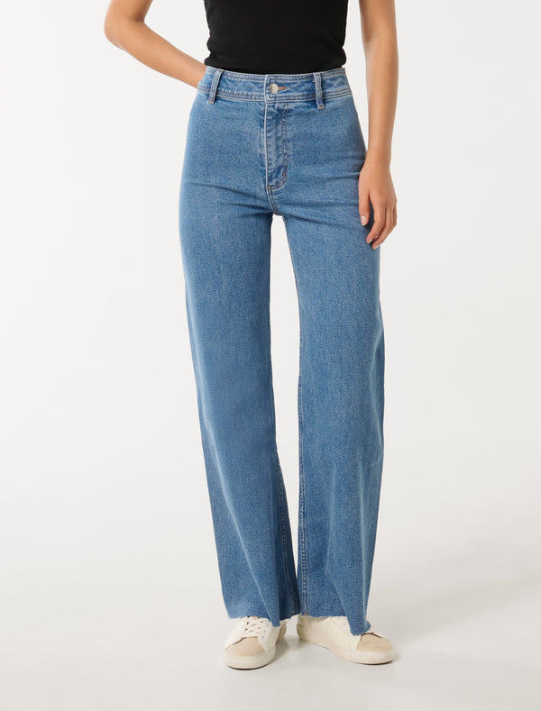 Lauren High Waisted Flare Jeans Forever New